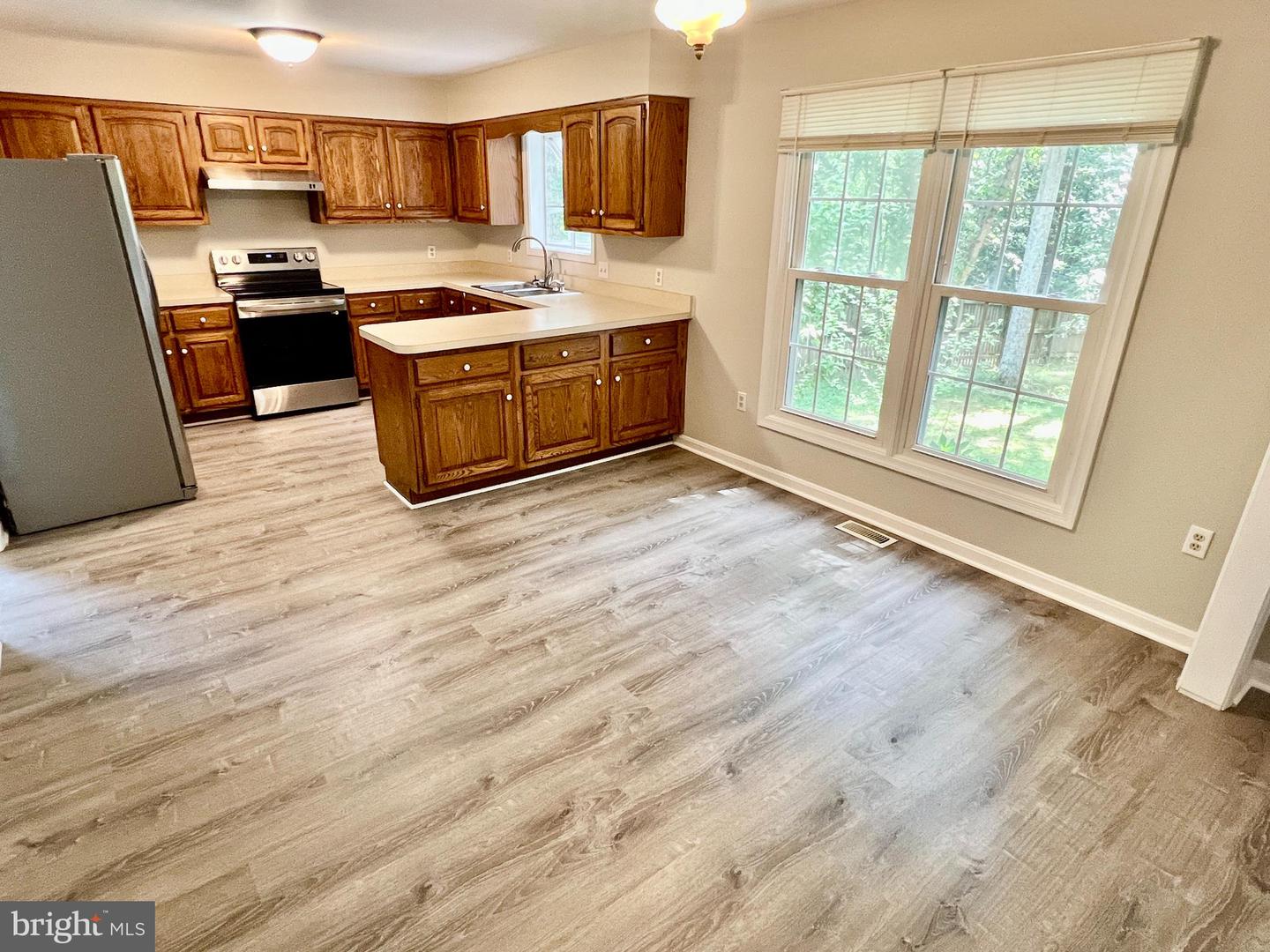 205 FATHOM COVE