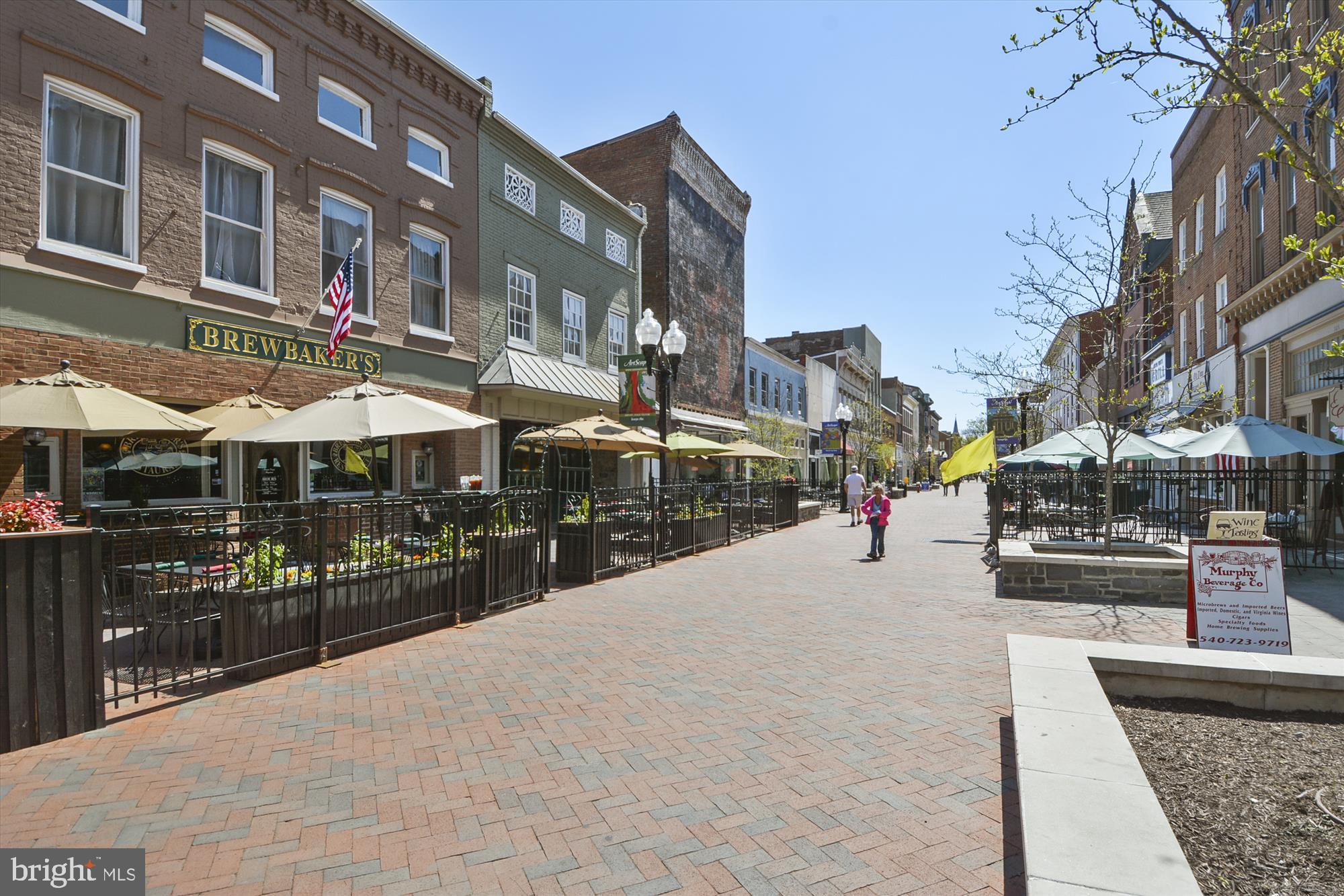 135 KENT STREET S Unit: 202