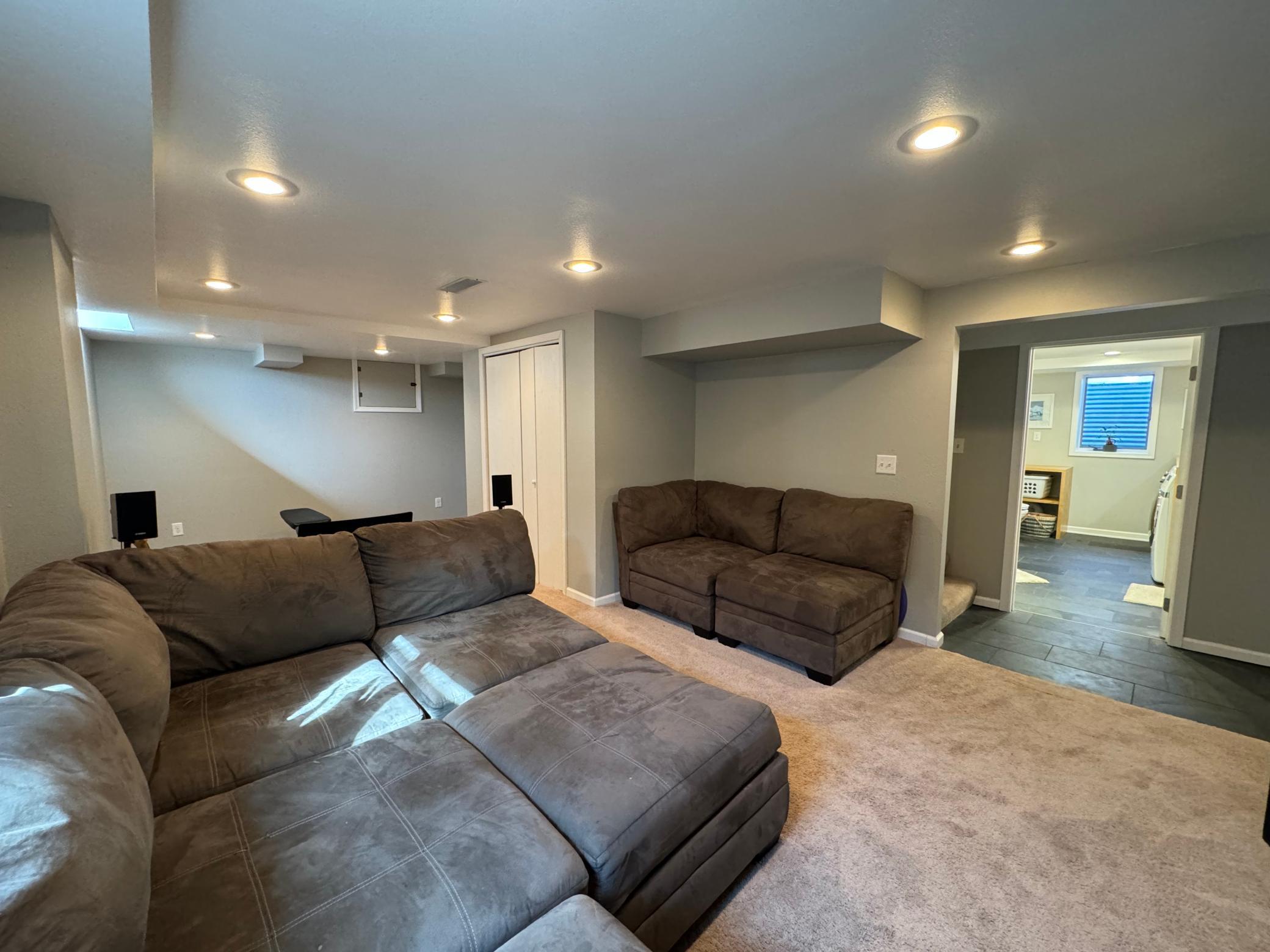 206 Sunset Boulevard