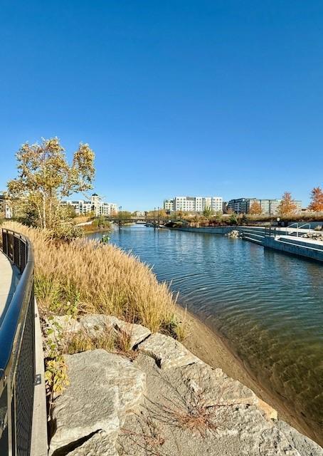 905 Falls Passage W Unit: H