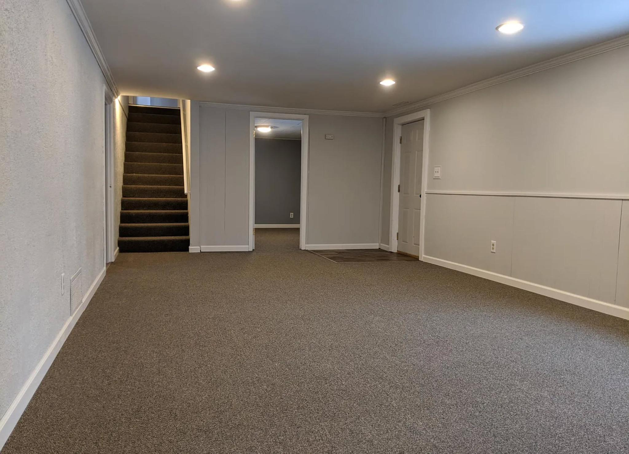 2012 Hoffman Road
