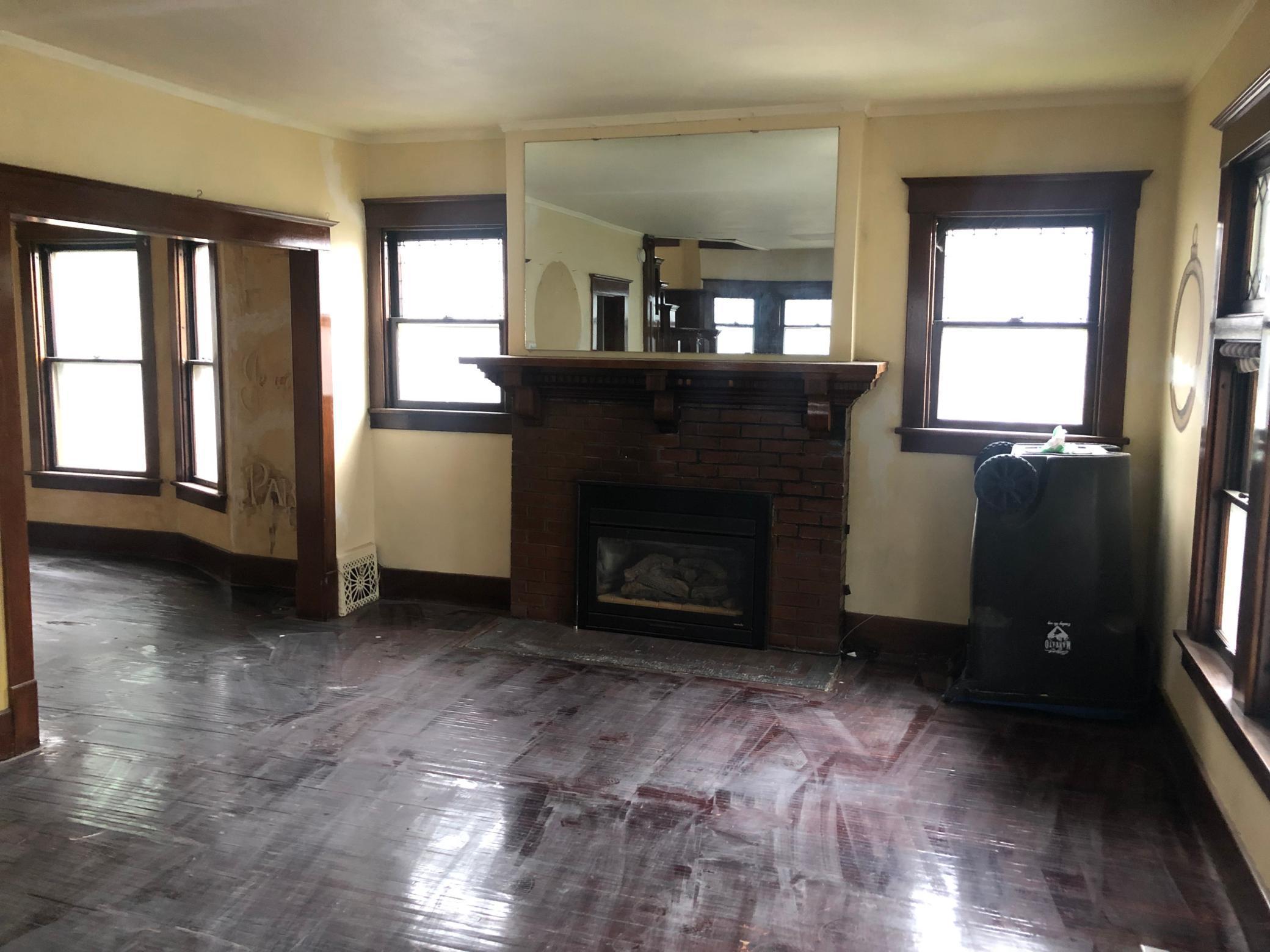 409 E Main Street