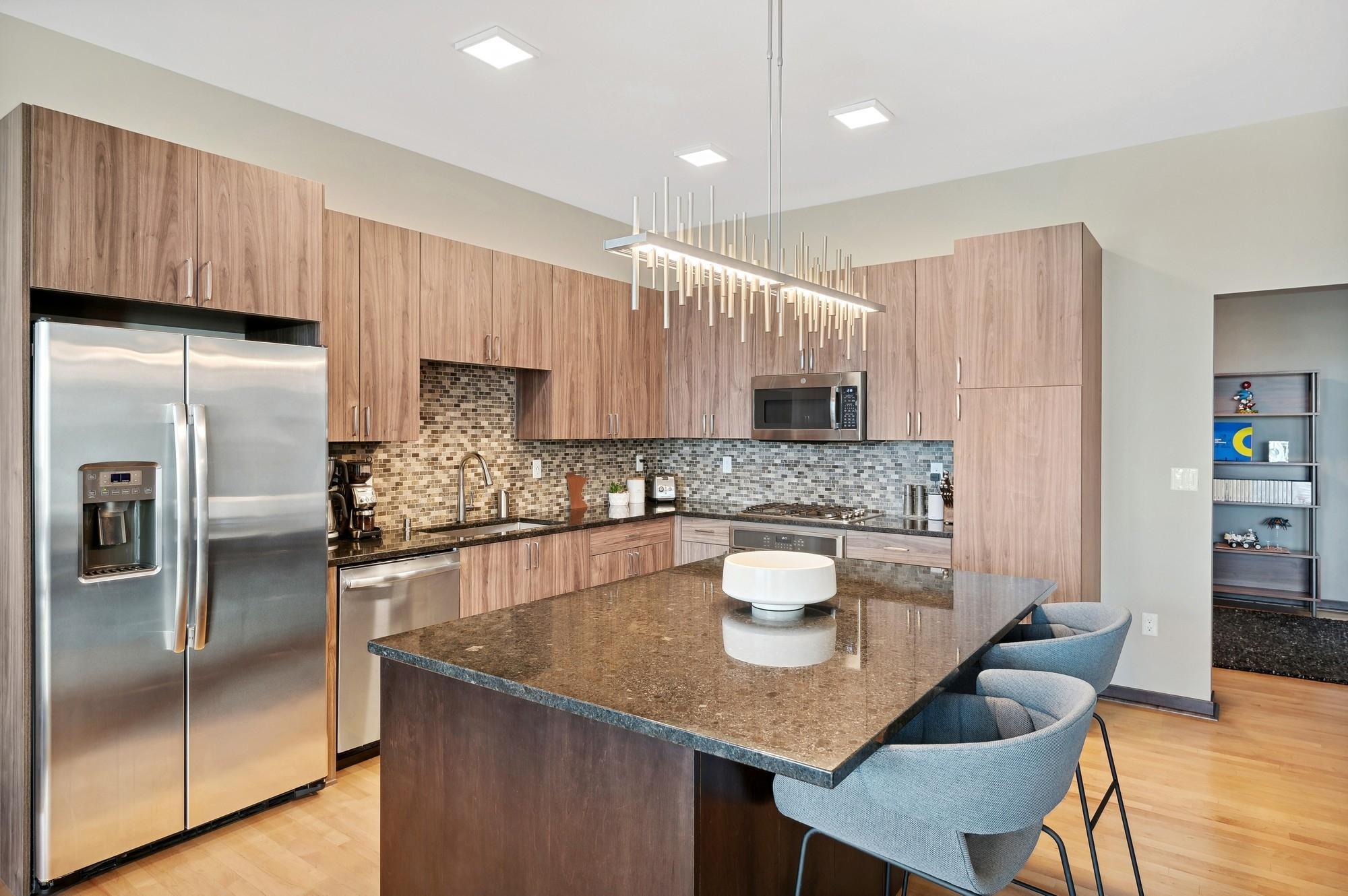 1240 S 2nd Street Unit: 526