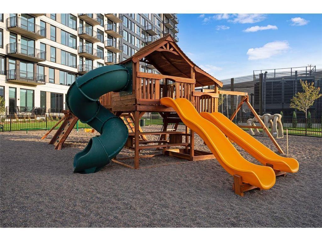 1240 S 2nd Street Unit: 526