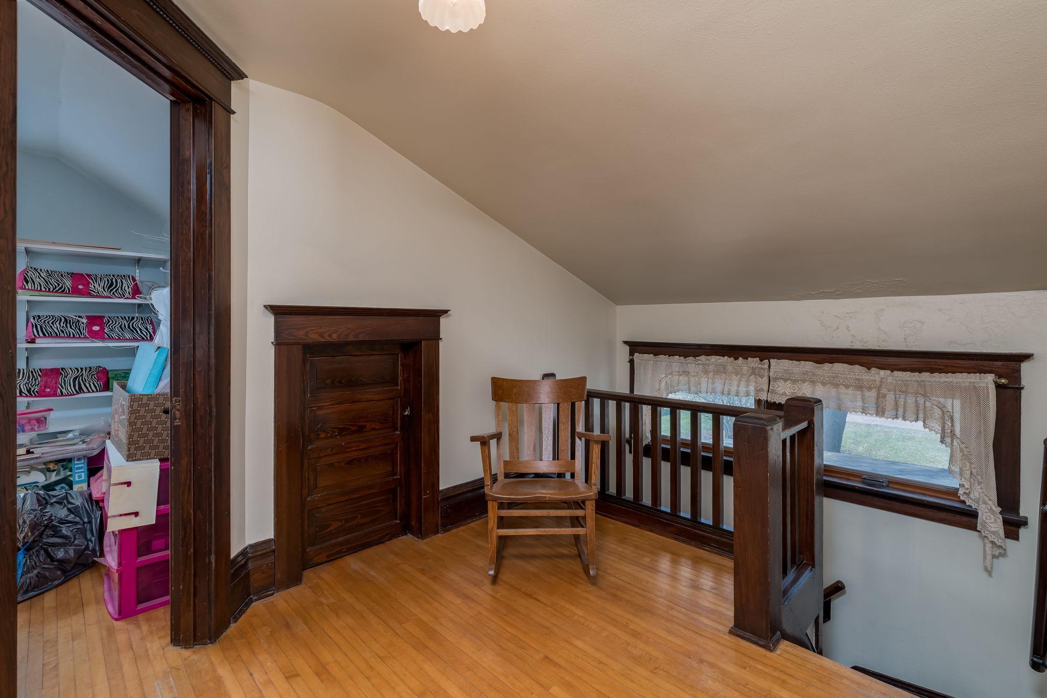 217 3rd Street E
