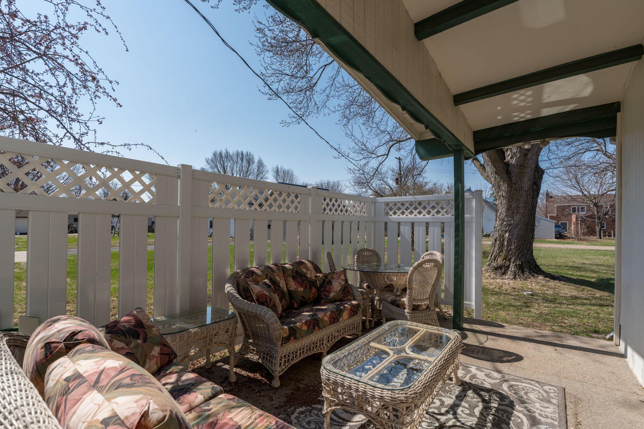 217 3rd Street E