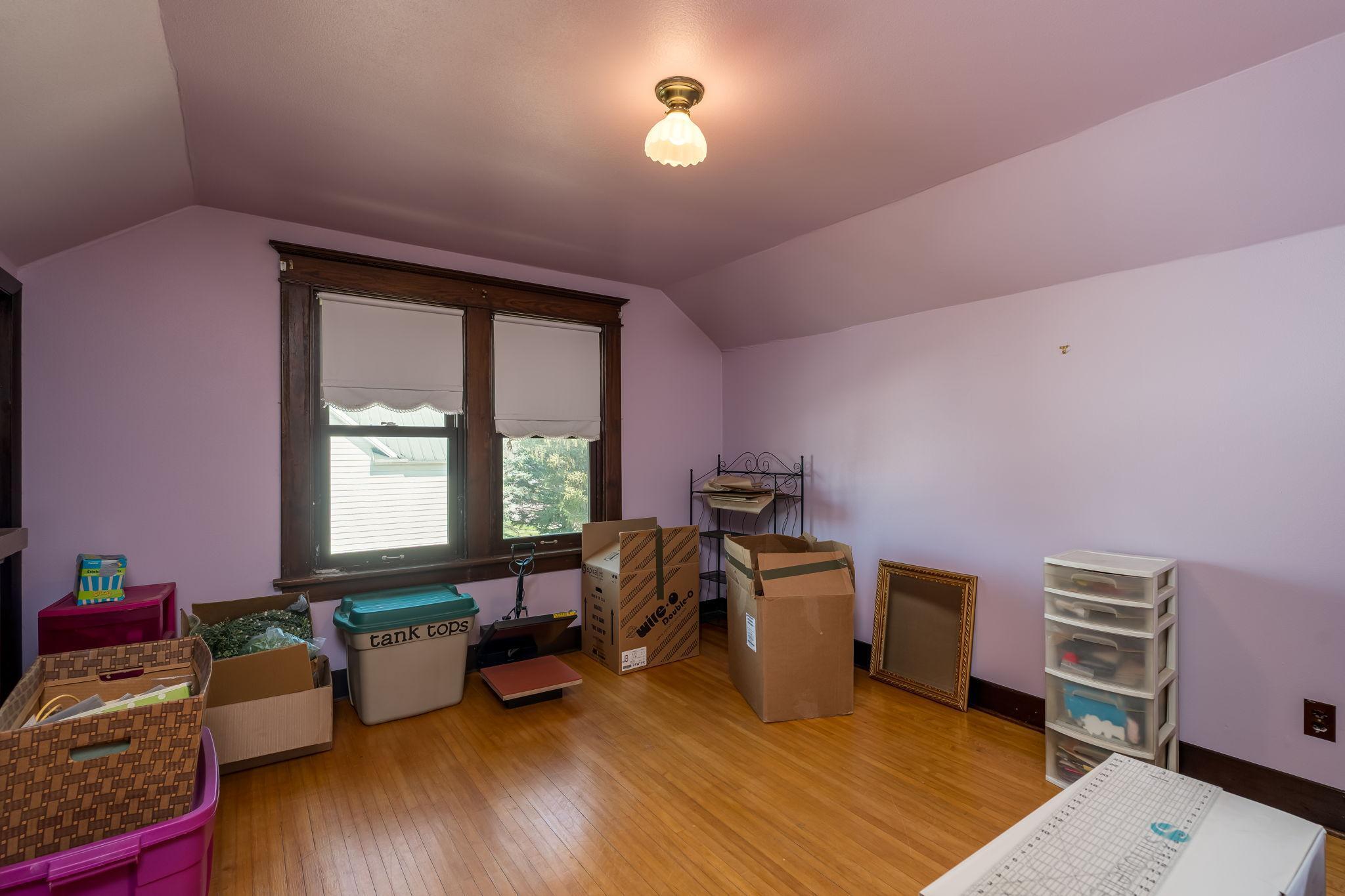 217 3rd Street E