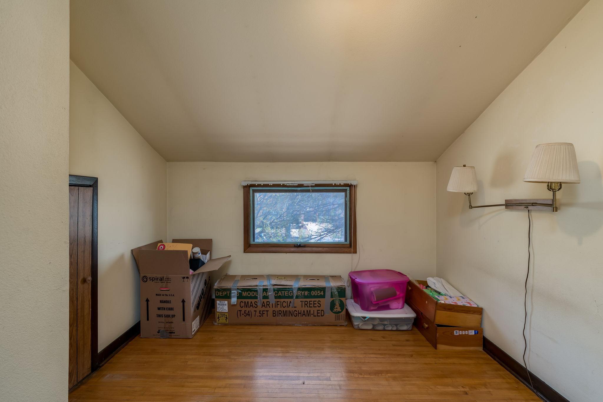 217 3rd Street E