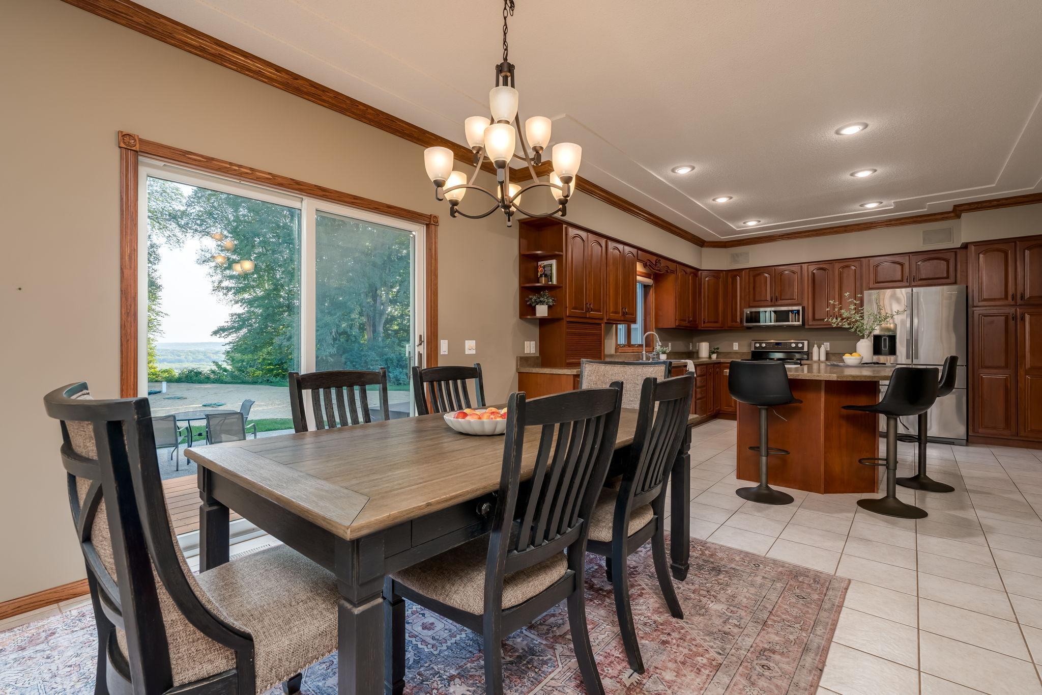 38124 Honeysuckle Lane