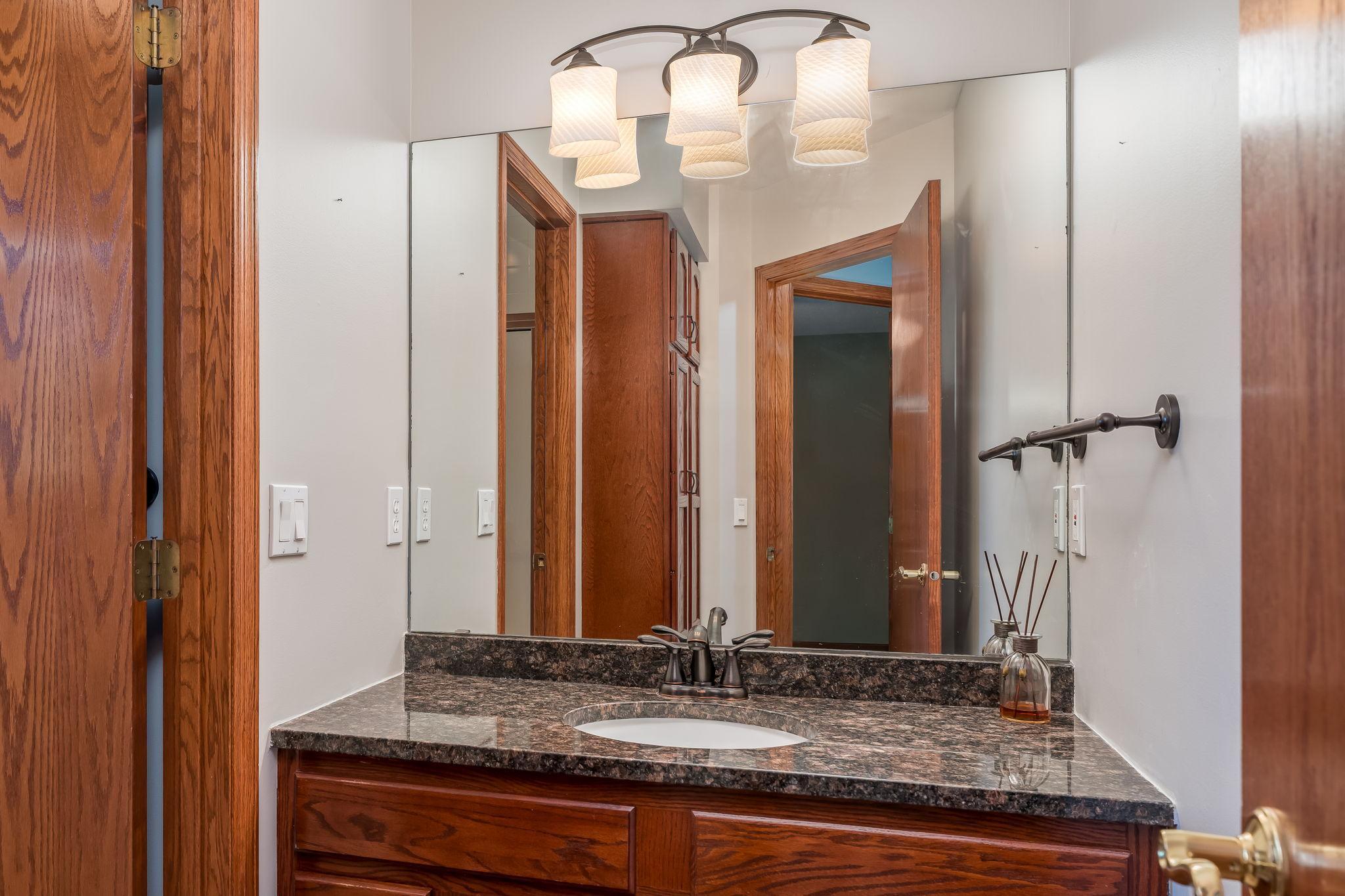 38124 Honeysuckle Lane