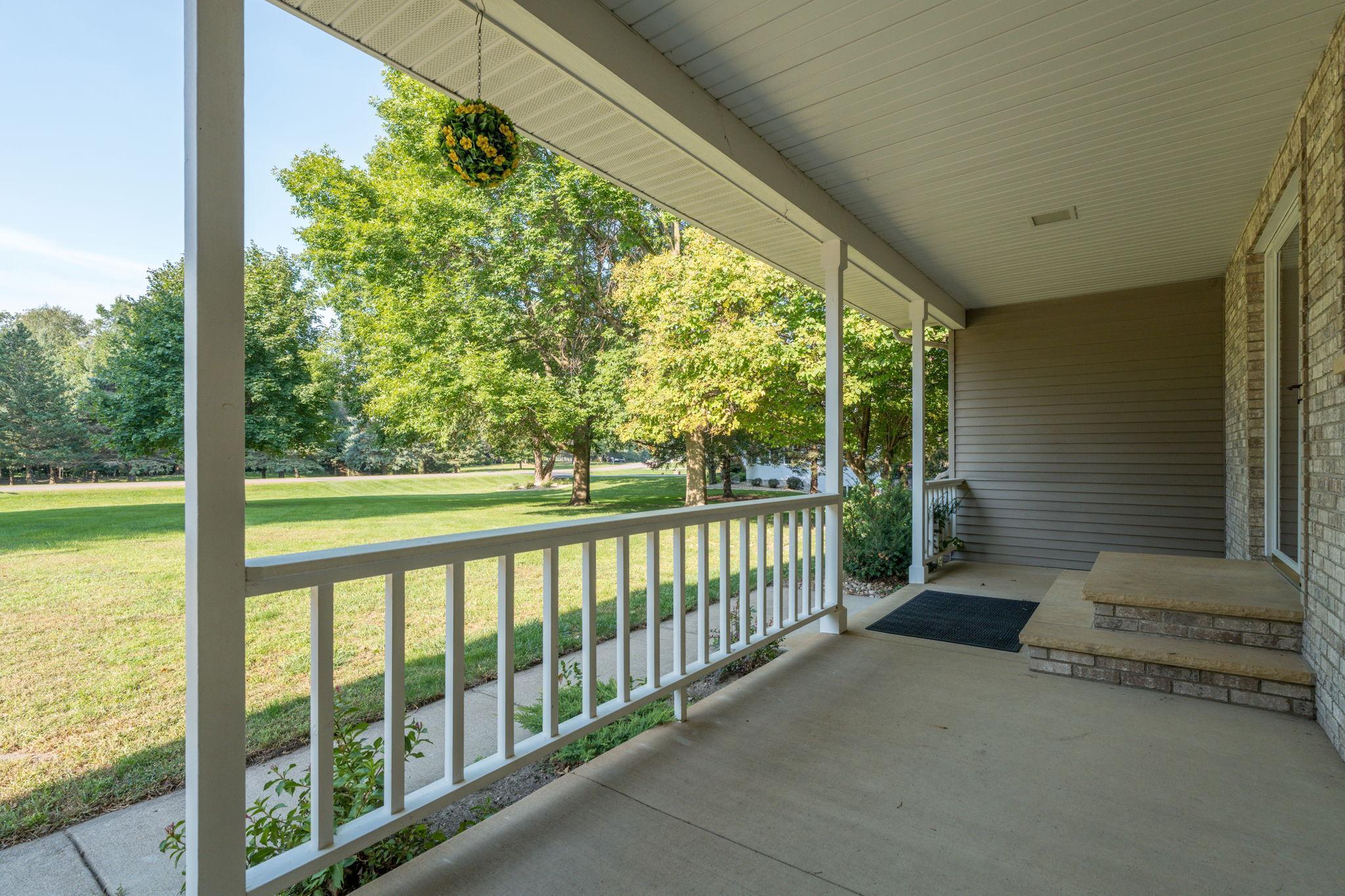 38124 Honeysuckle Lane