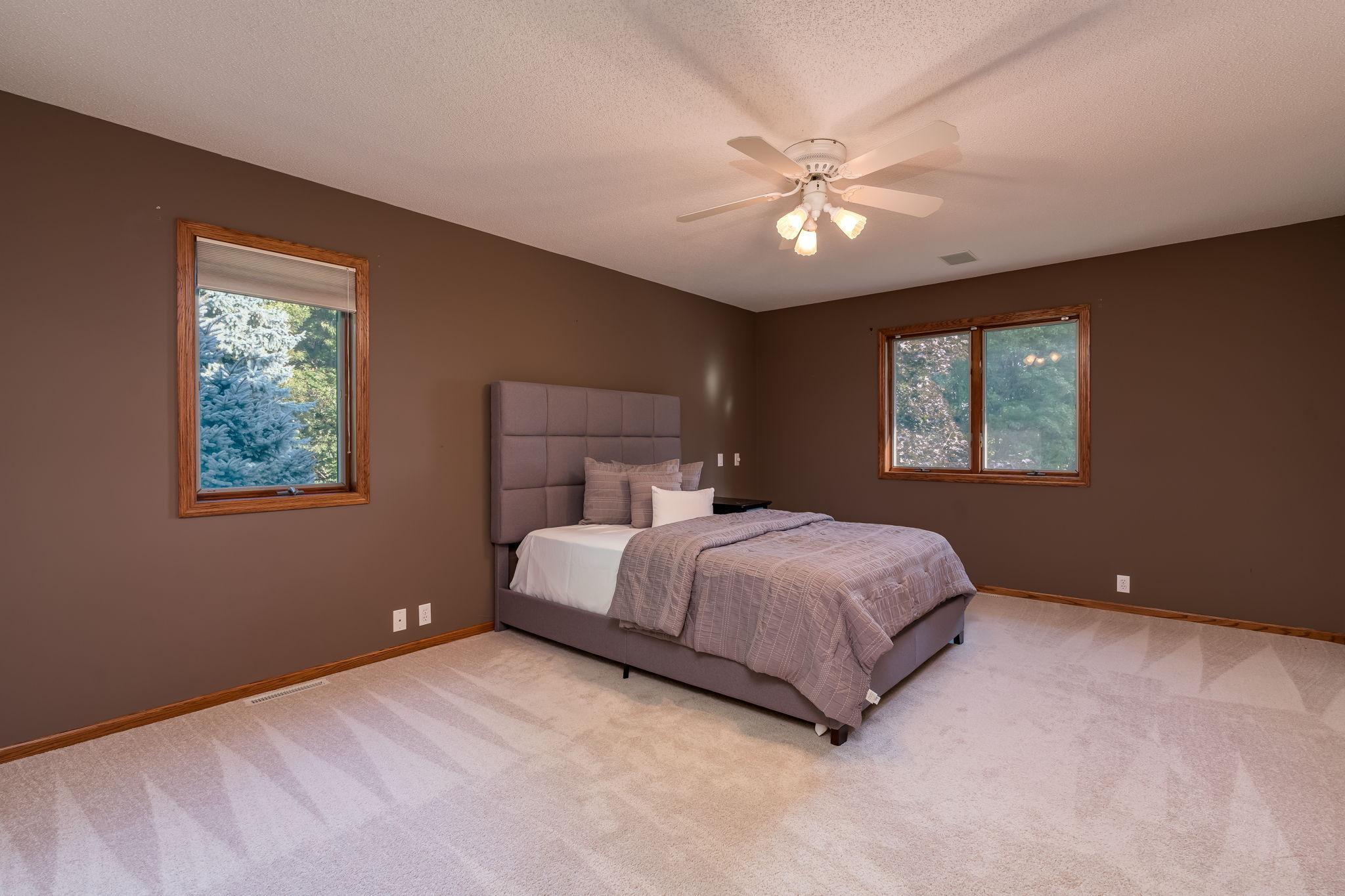 38124 Honeysuckle Lane