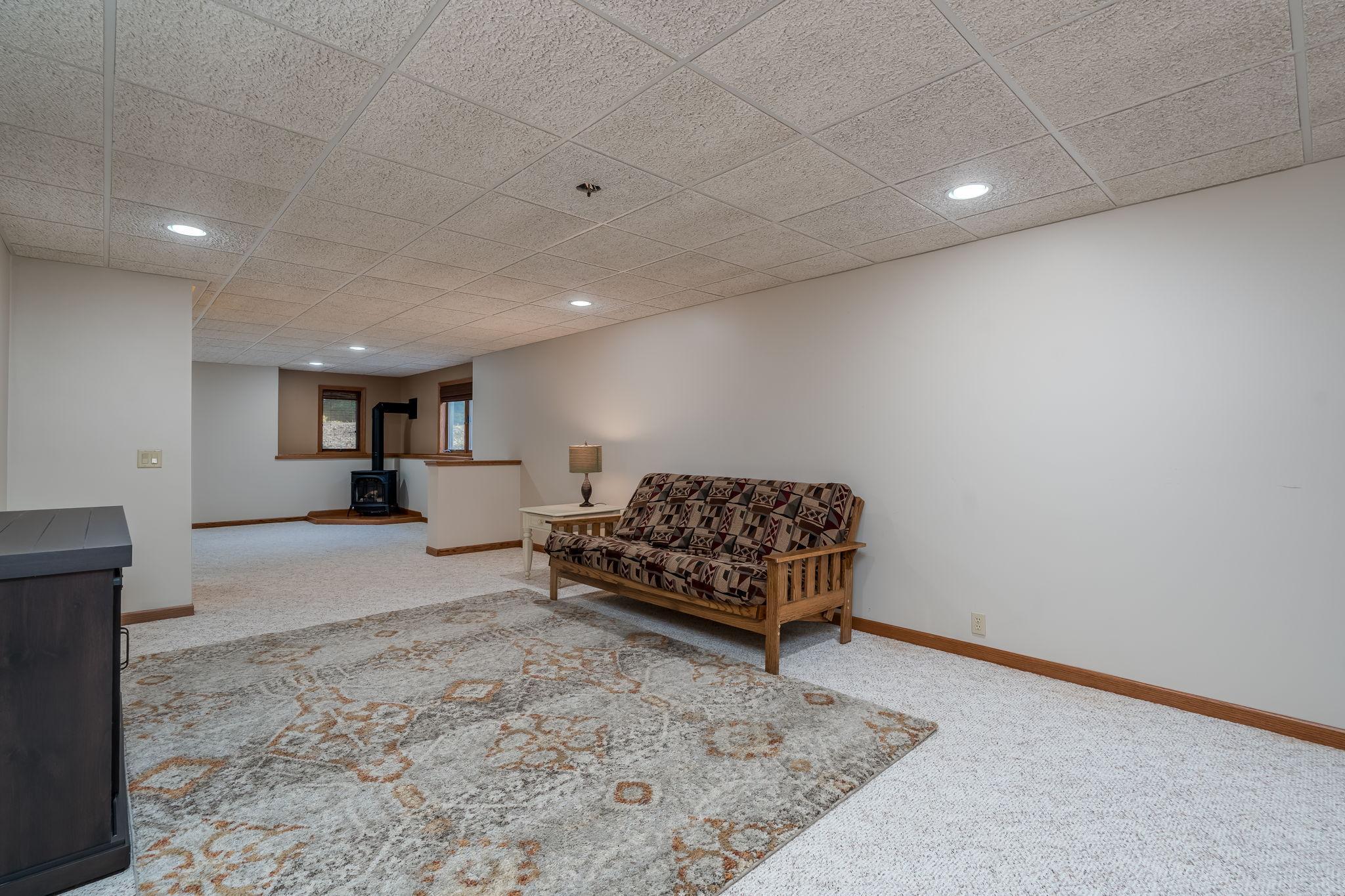 38124 Honeysuckle Lane