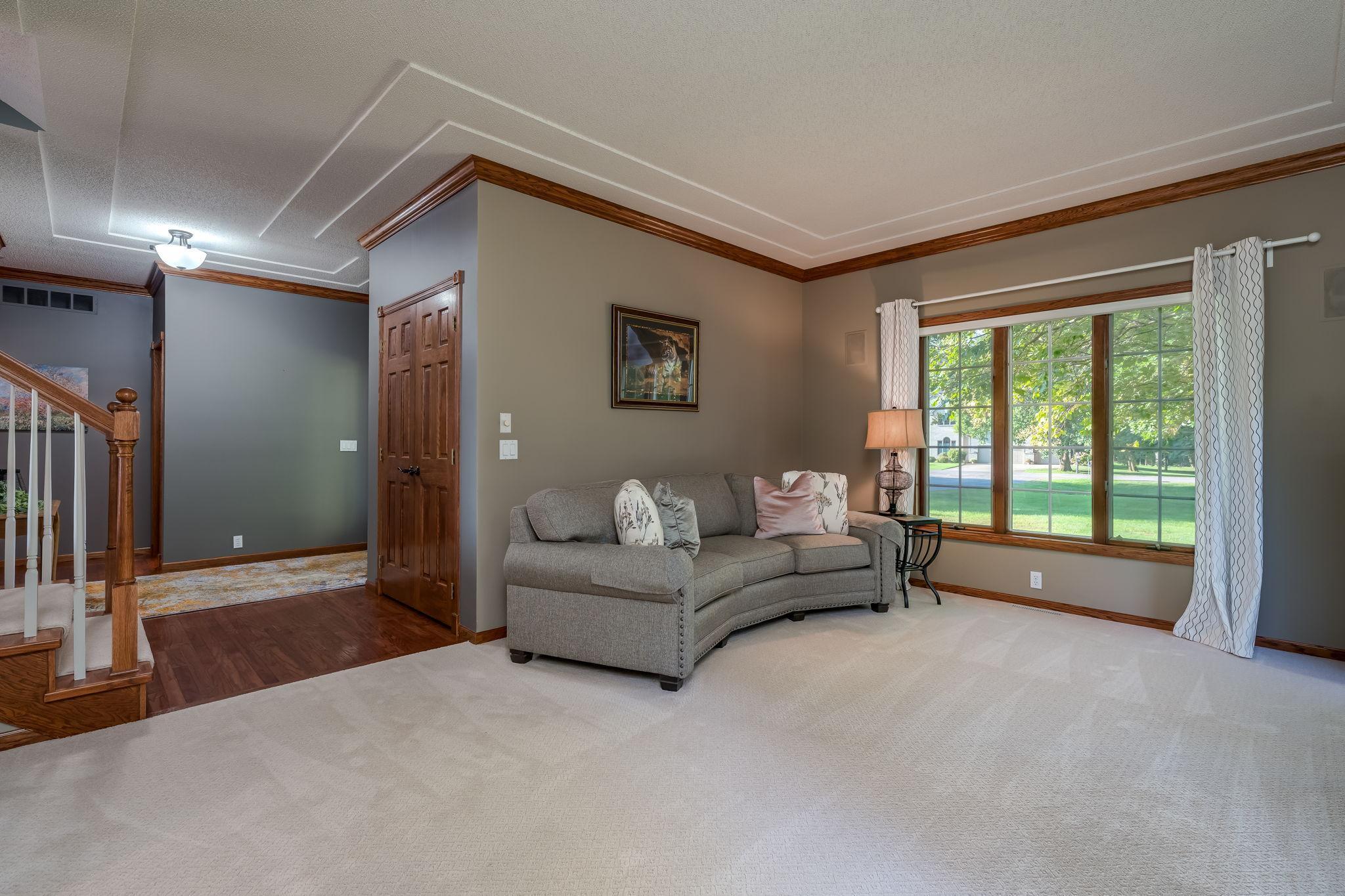 38124 Honeysuckle Lane