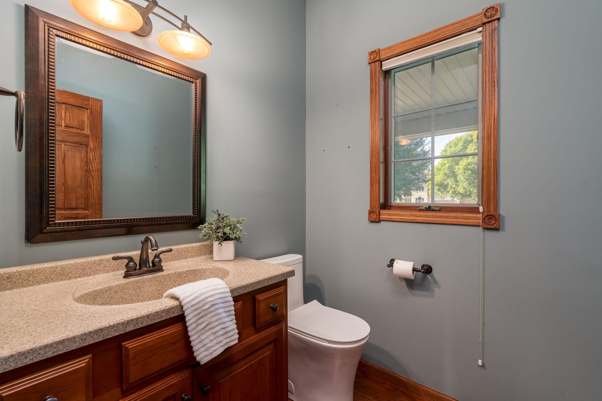 38124 Honeysuckle Lane