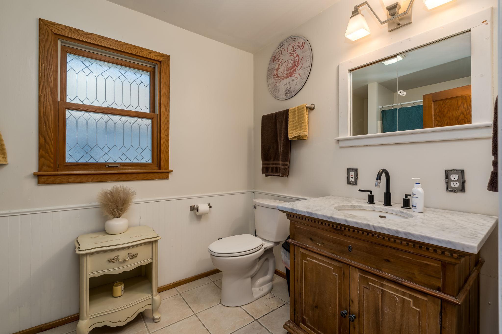 607 Blue Earth Street