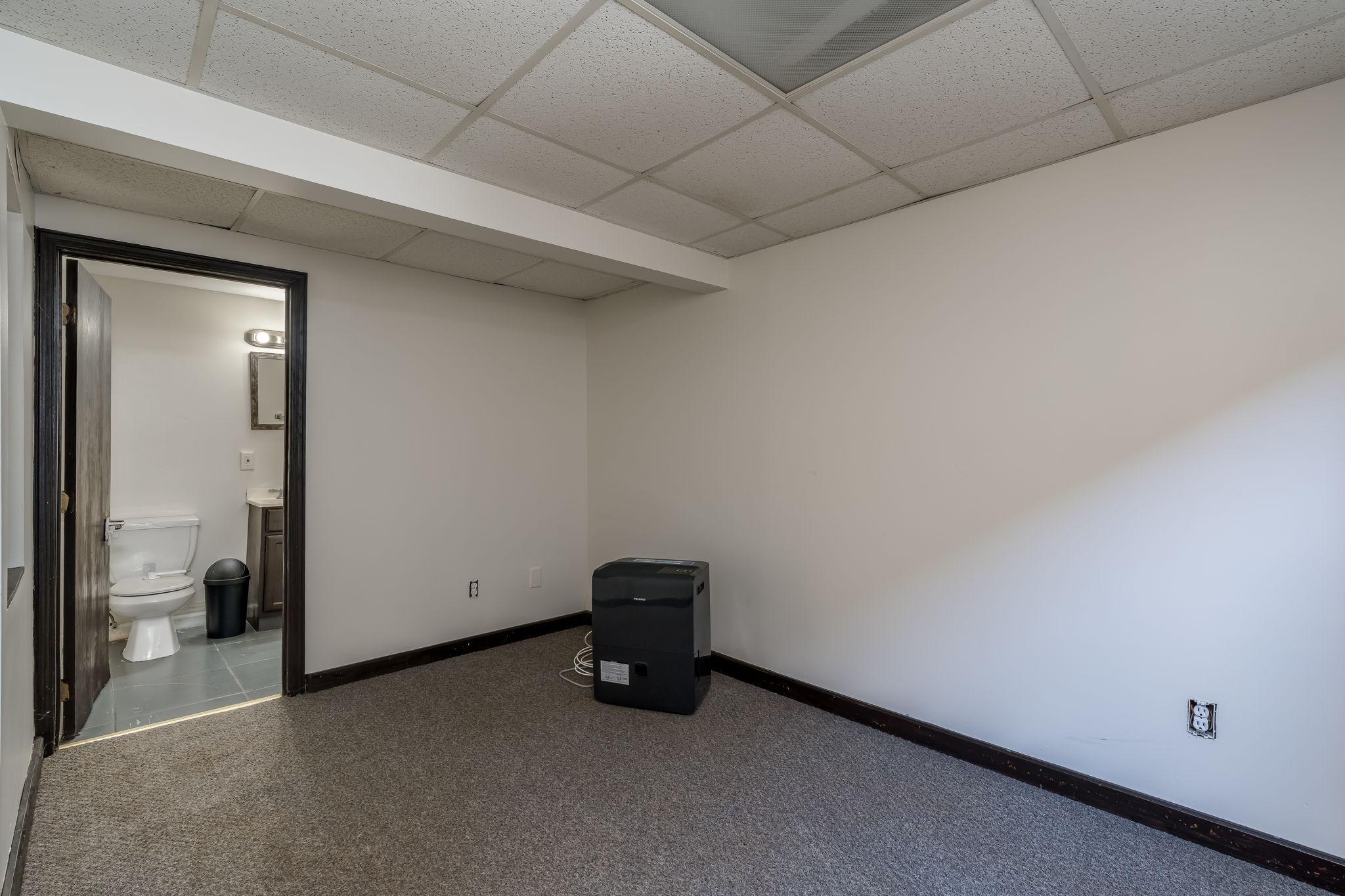 607 Blue Earth Street