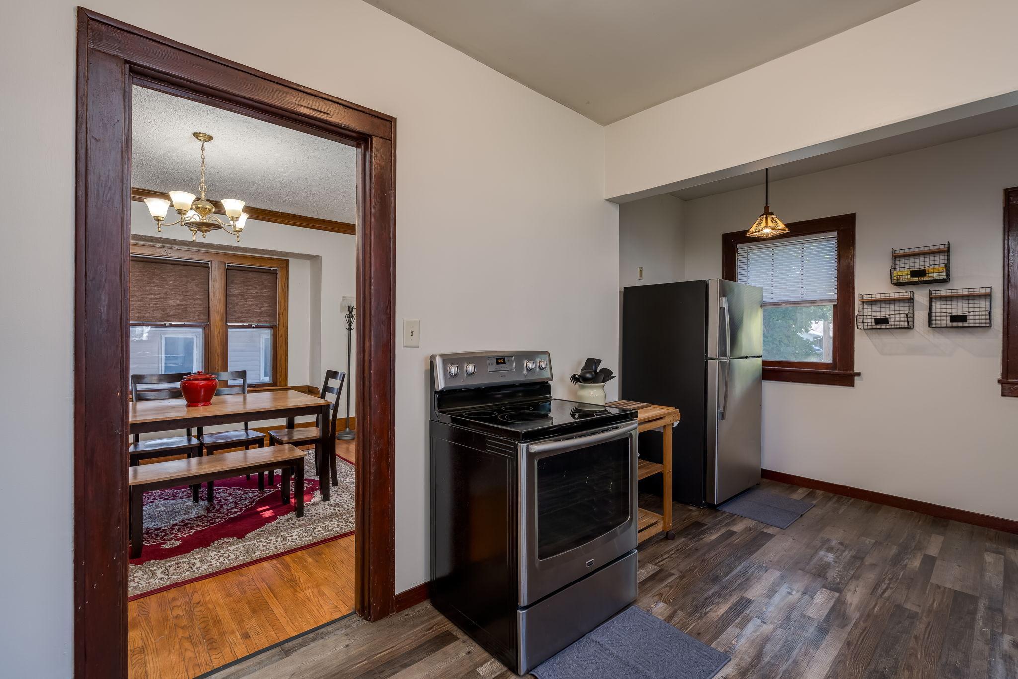 607 Blue Earth Street