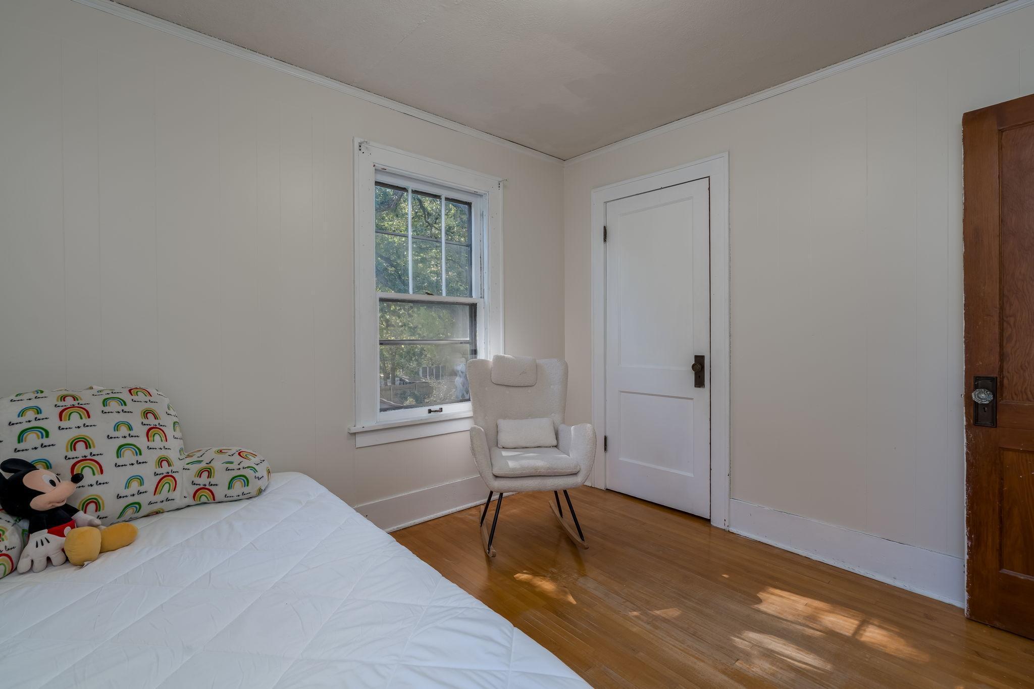 607 Blue Earth Street