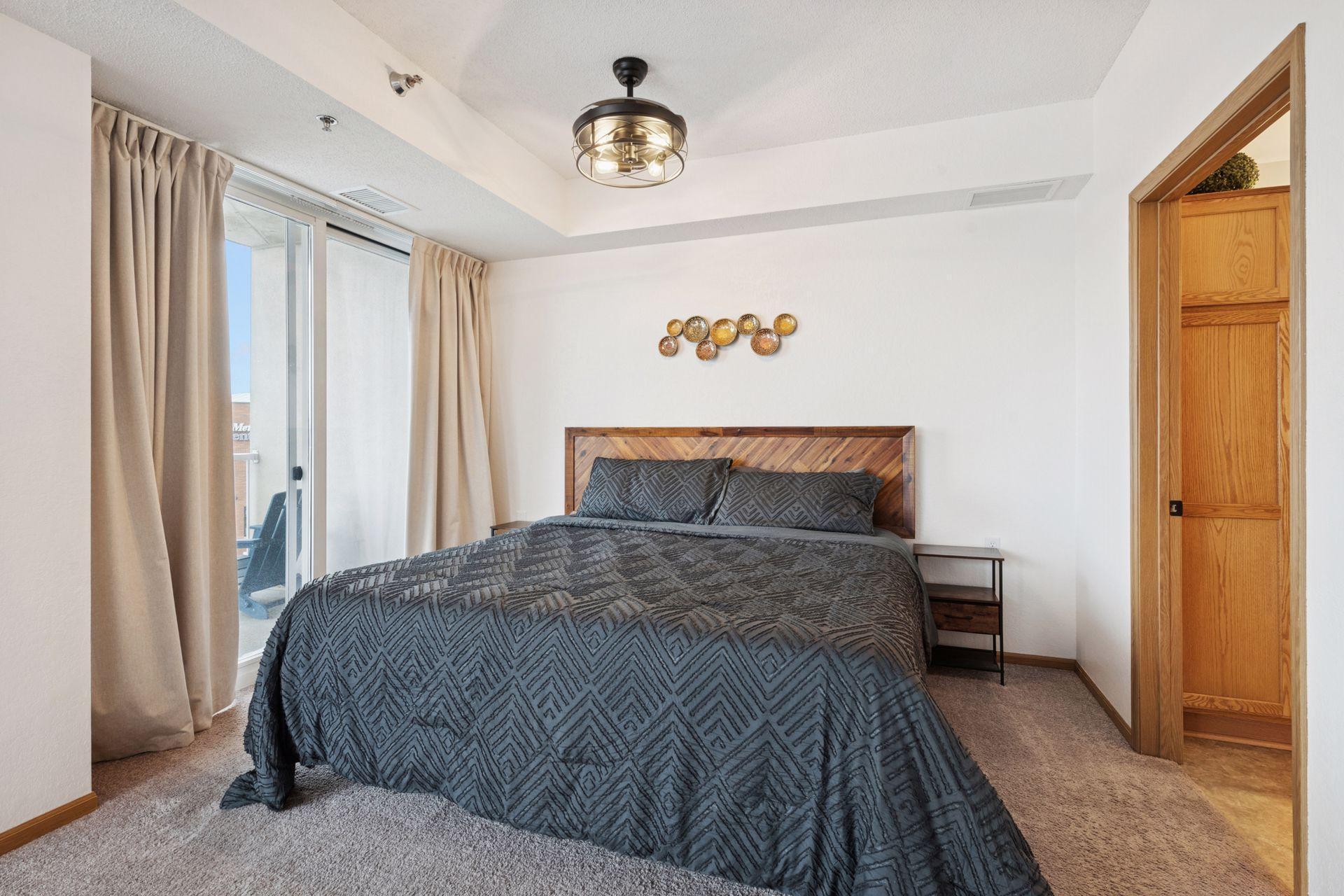 6600 Lyndale Avenue S Unit: 400