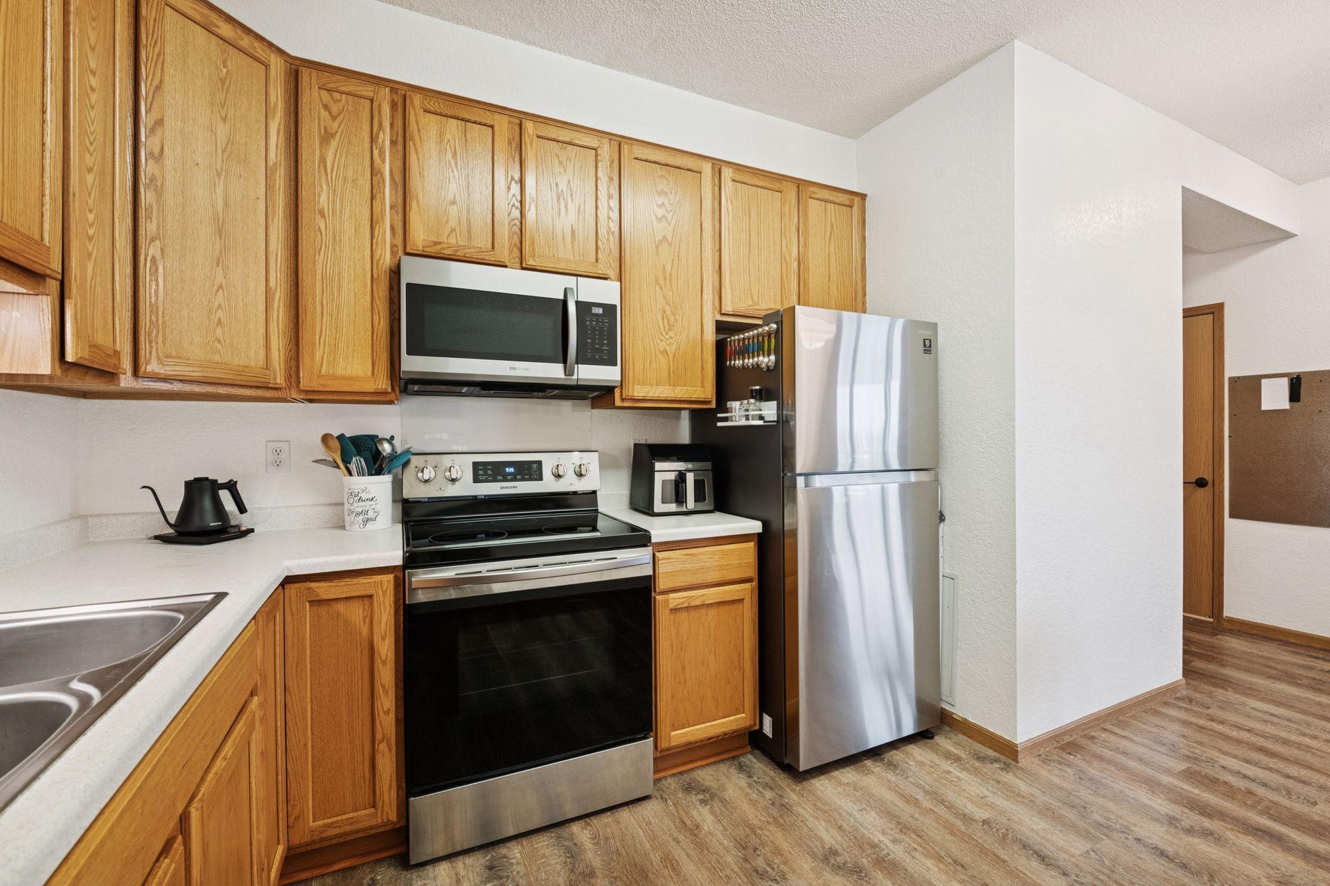 6600 Lyndale Avenue S Unit: 400