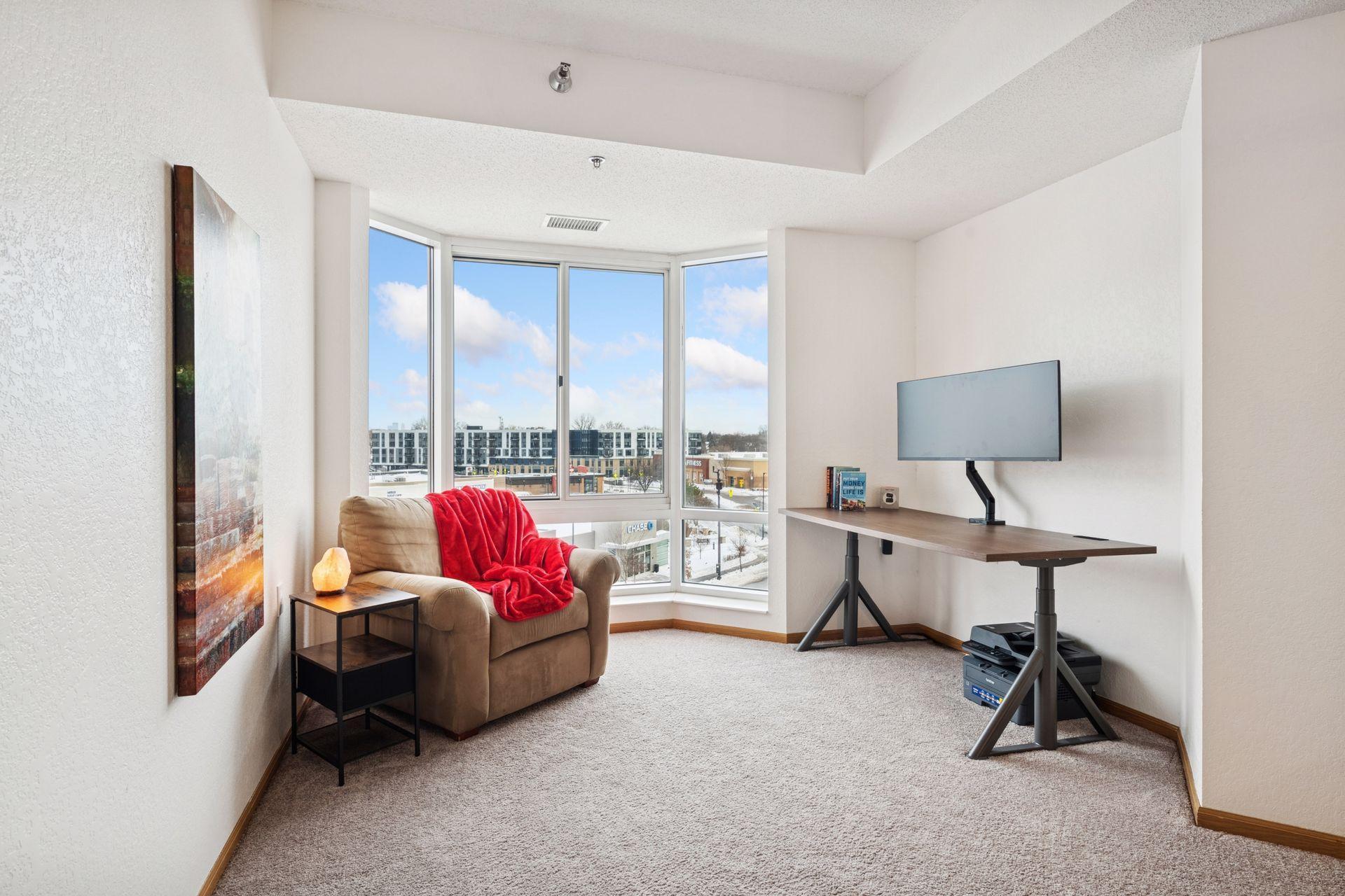 6600 Lyndale Avenue S Unit: 400