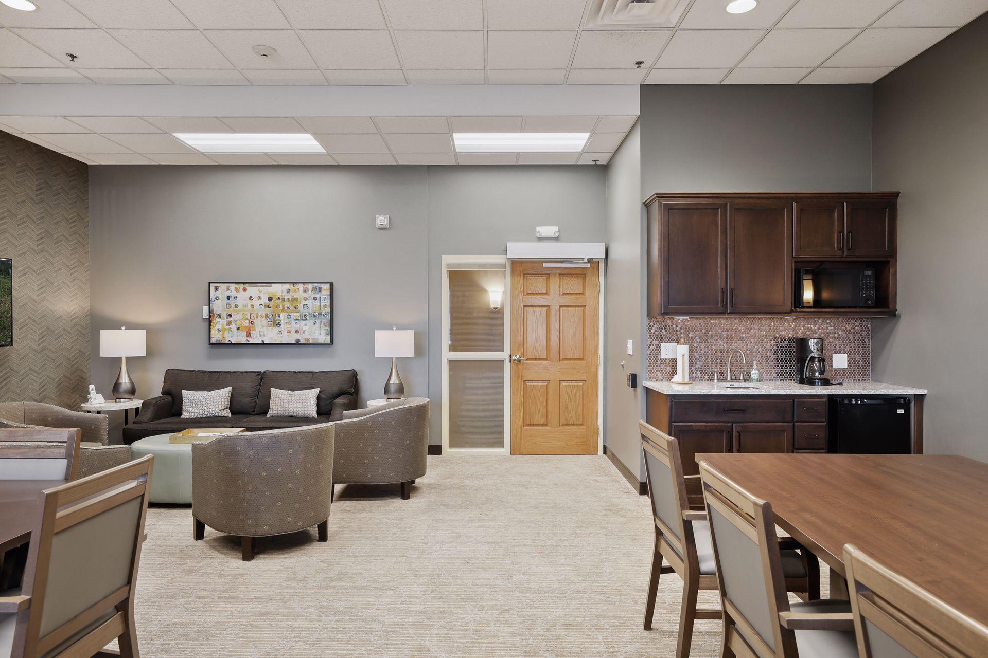 6600 Lyndale Avenue S Unit: 400