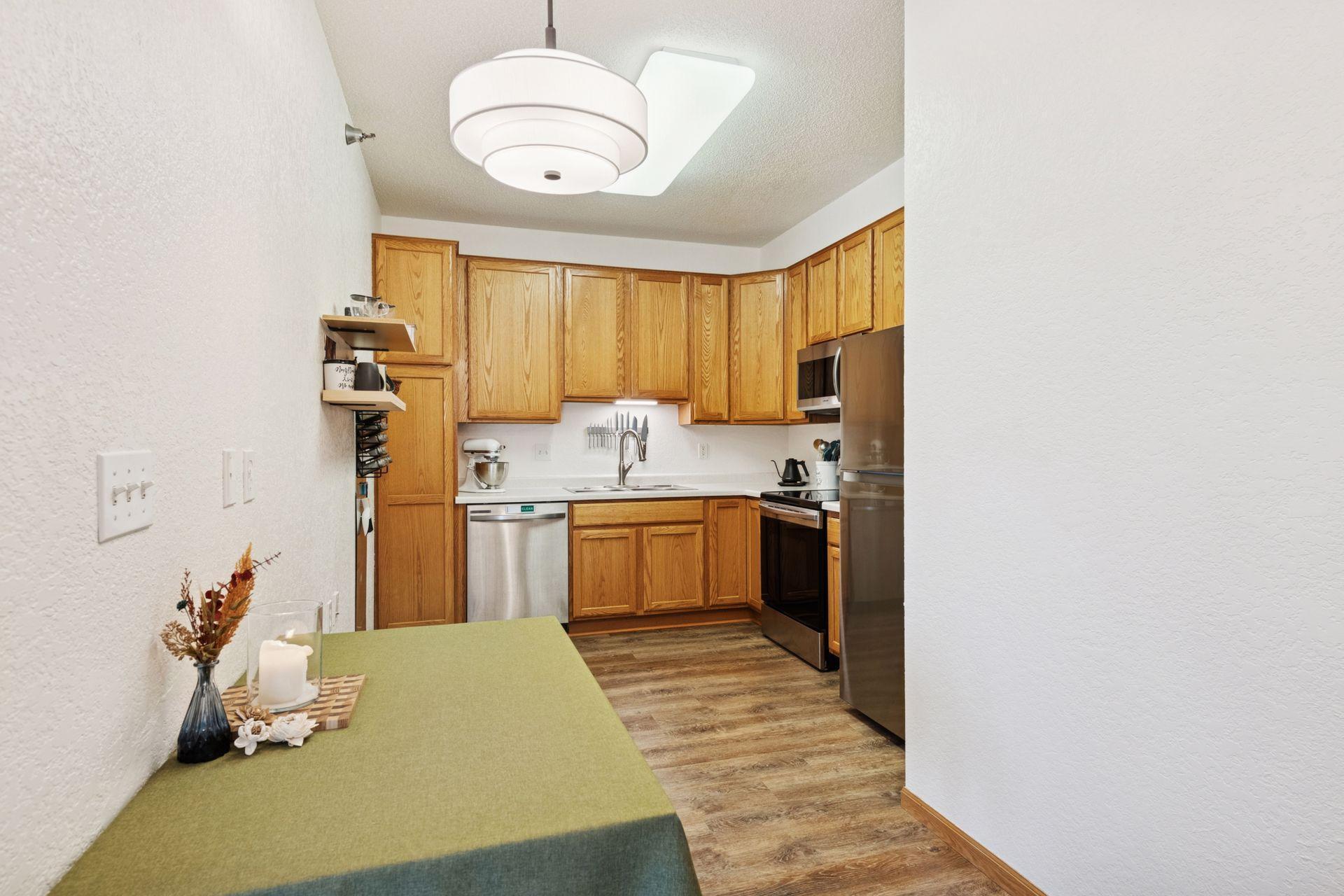 6600 Lyndale Avenue S Unit: 400