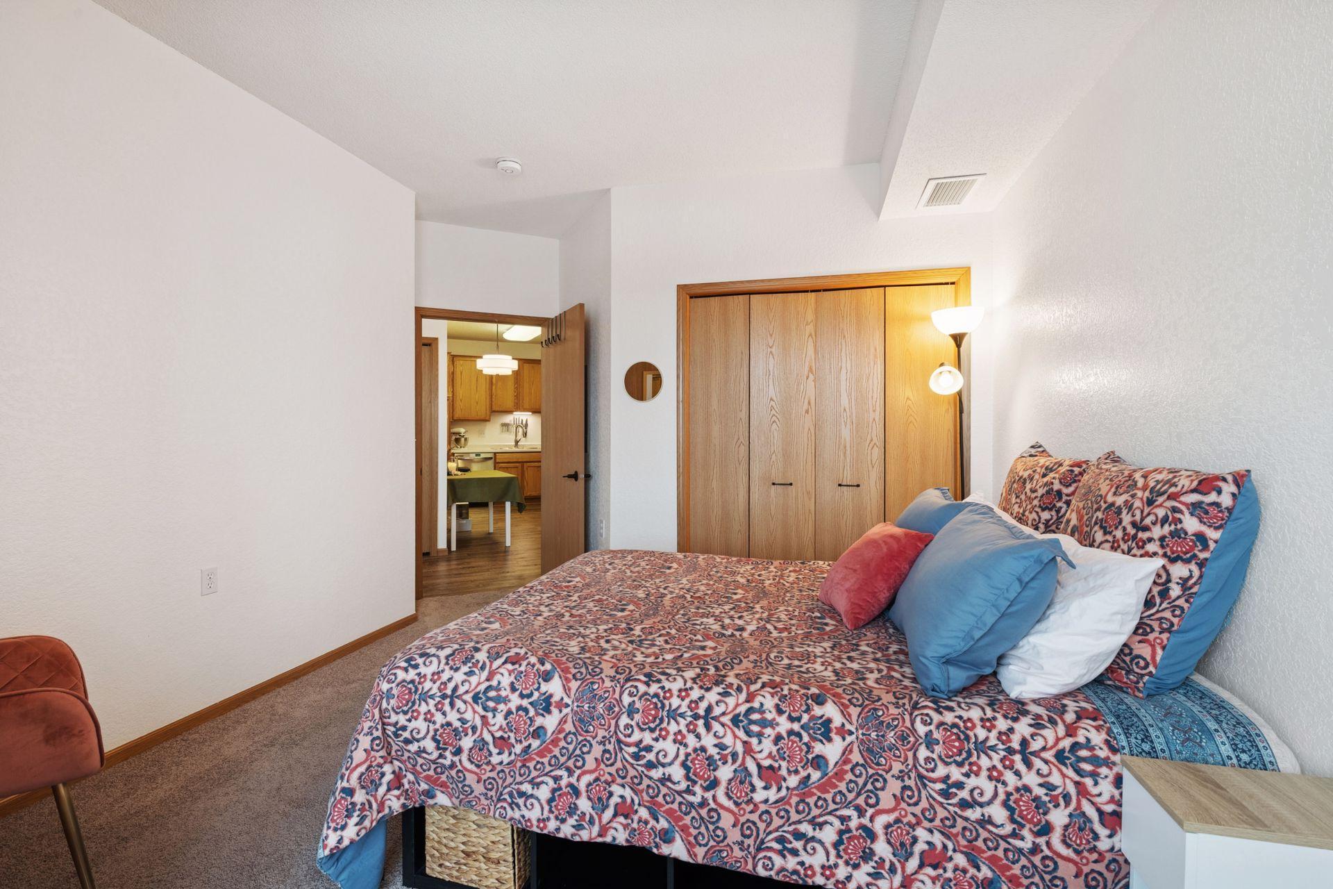 6600 Lyndale Avenue S Unit: 400