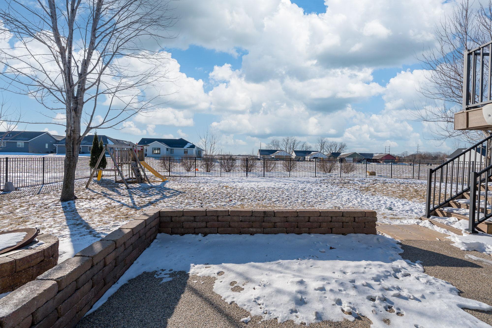 228 Grovebrook Circle