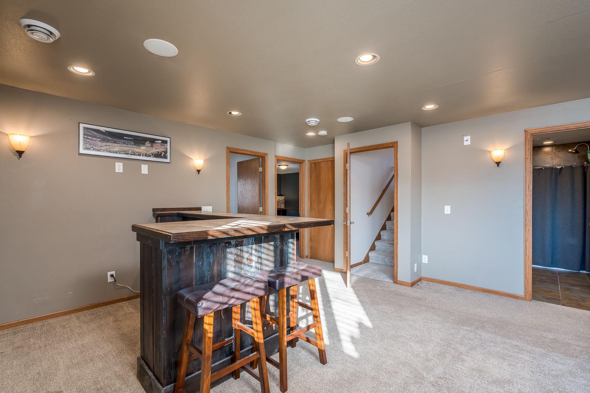 228 Grovebrook Circle