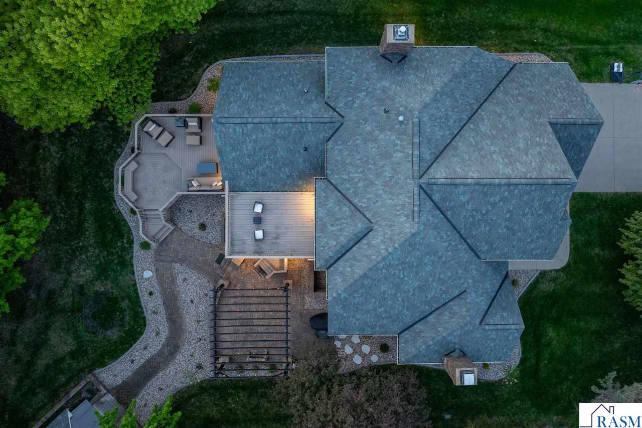 2275 Northridge Drive