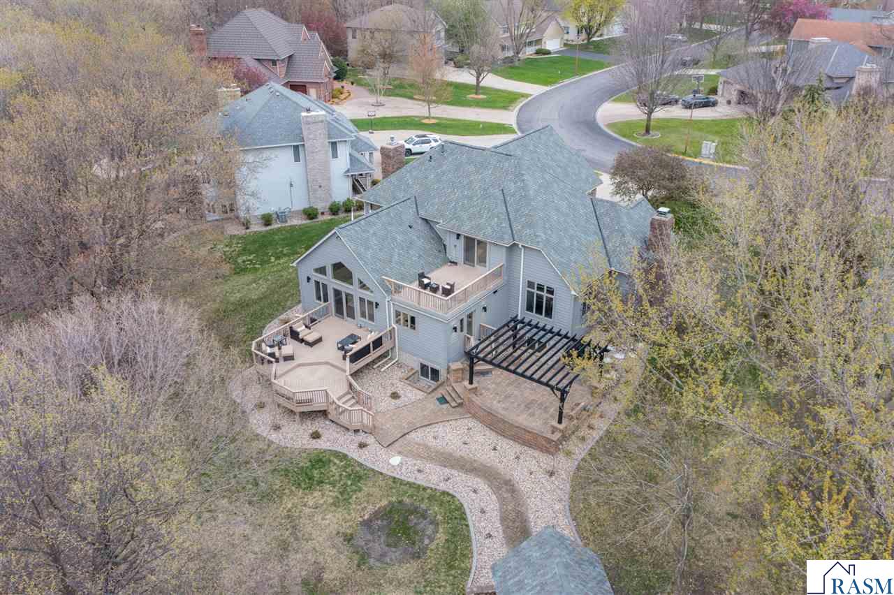 2275 Northridge Drive