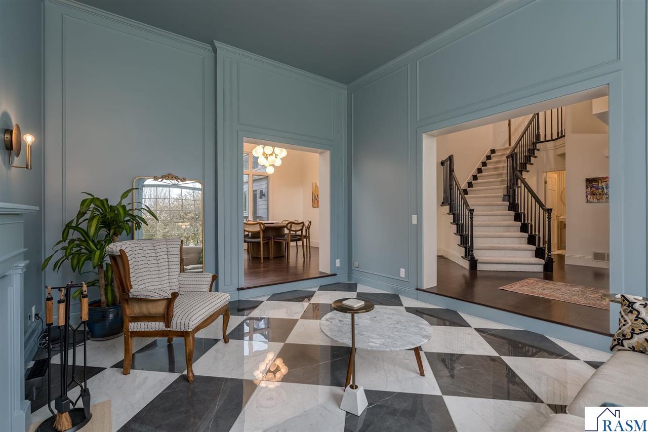 2275 Northridge Drive