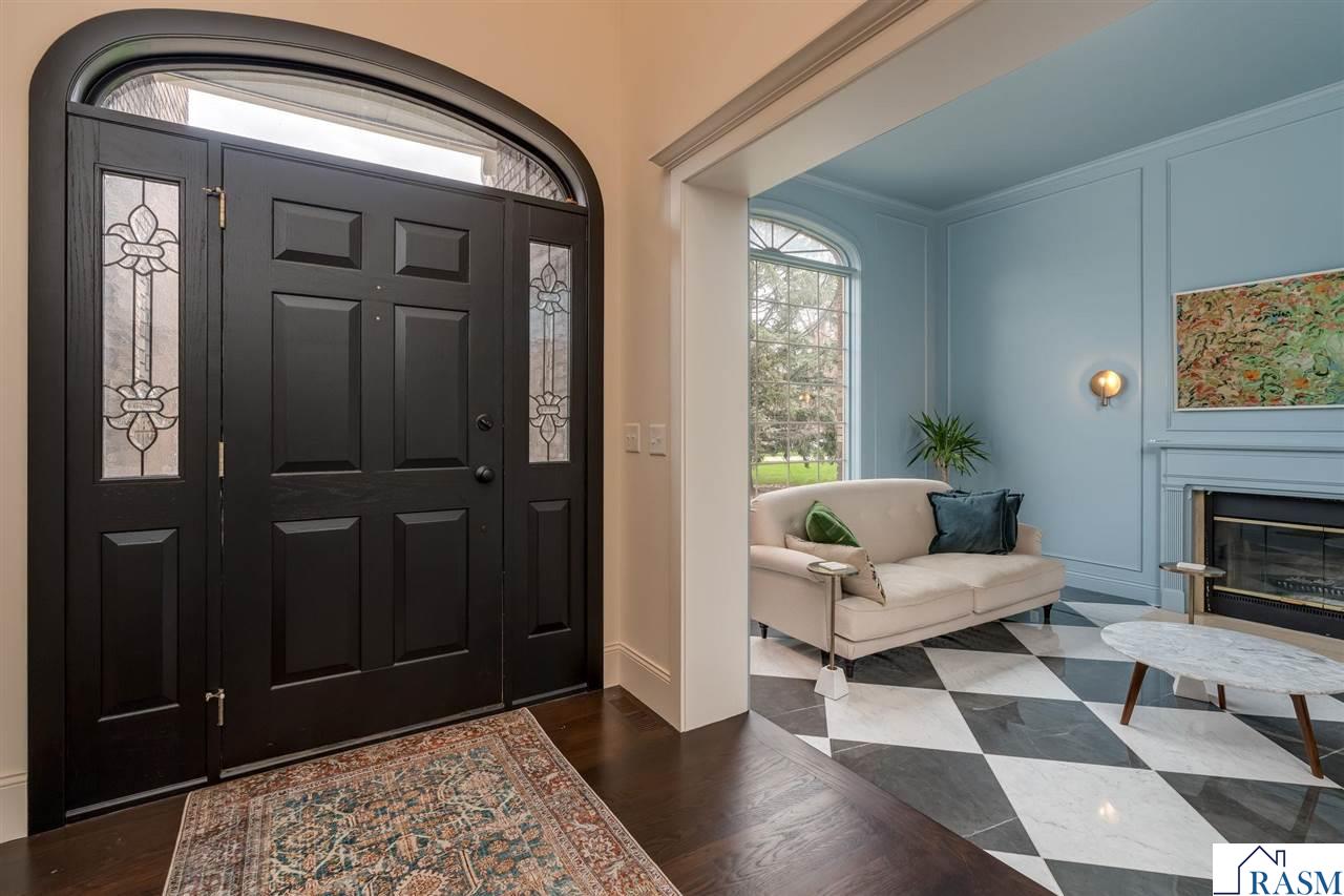 2275 Northridge Drive