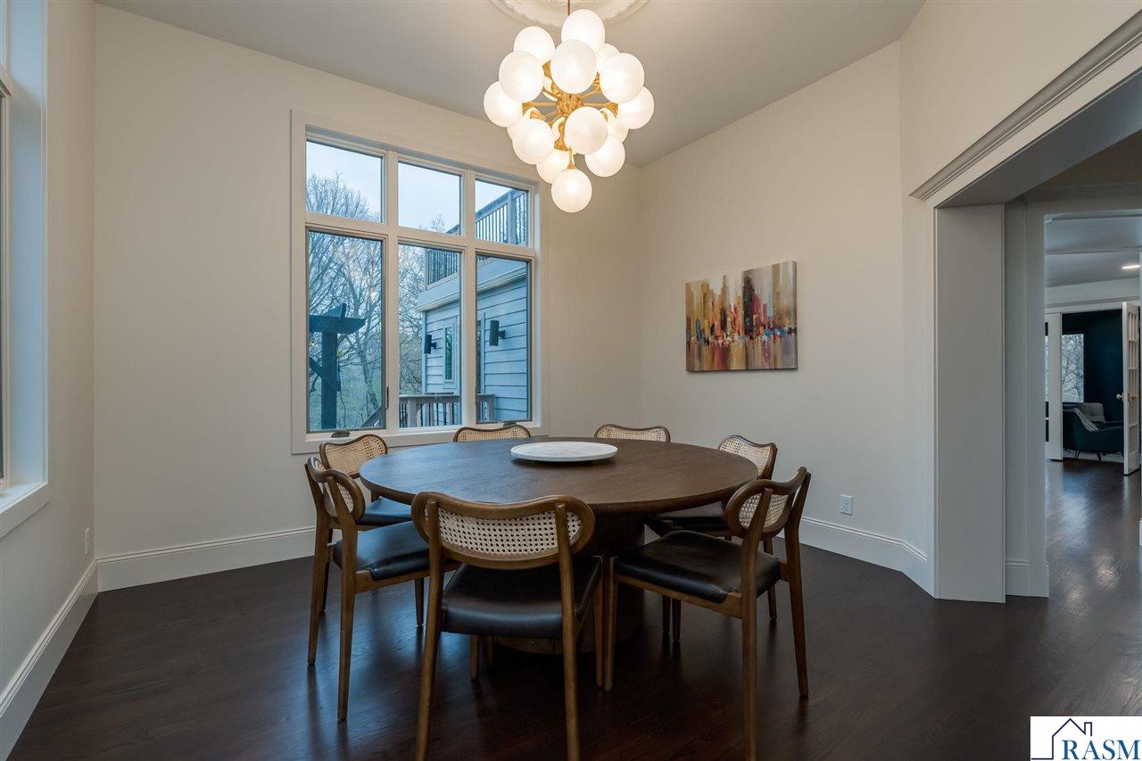 2275 Northridge Drive