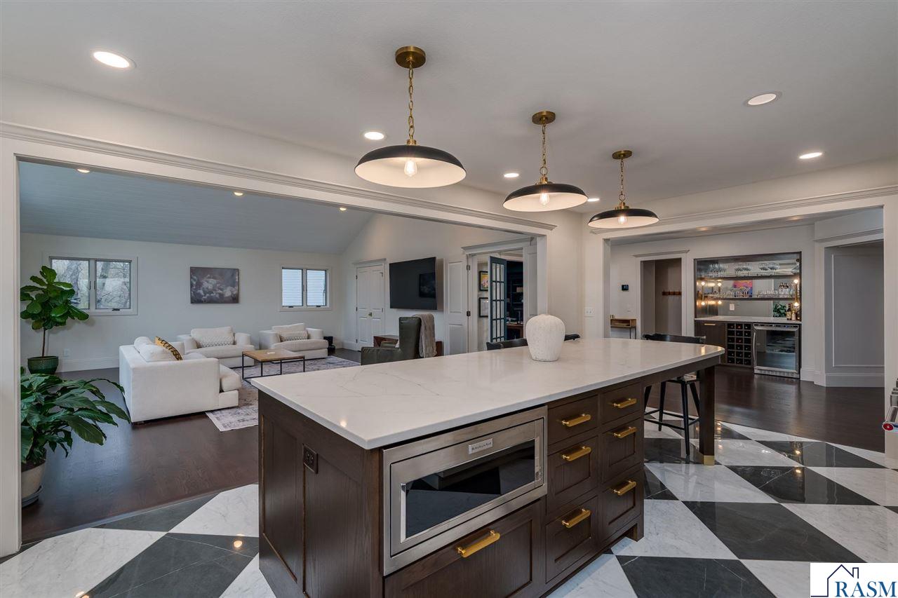 2275 Northridge Drive