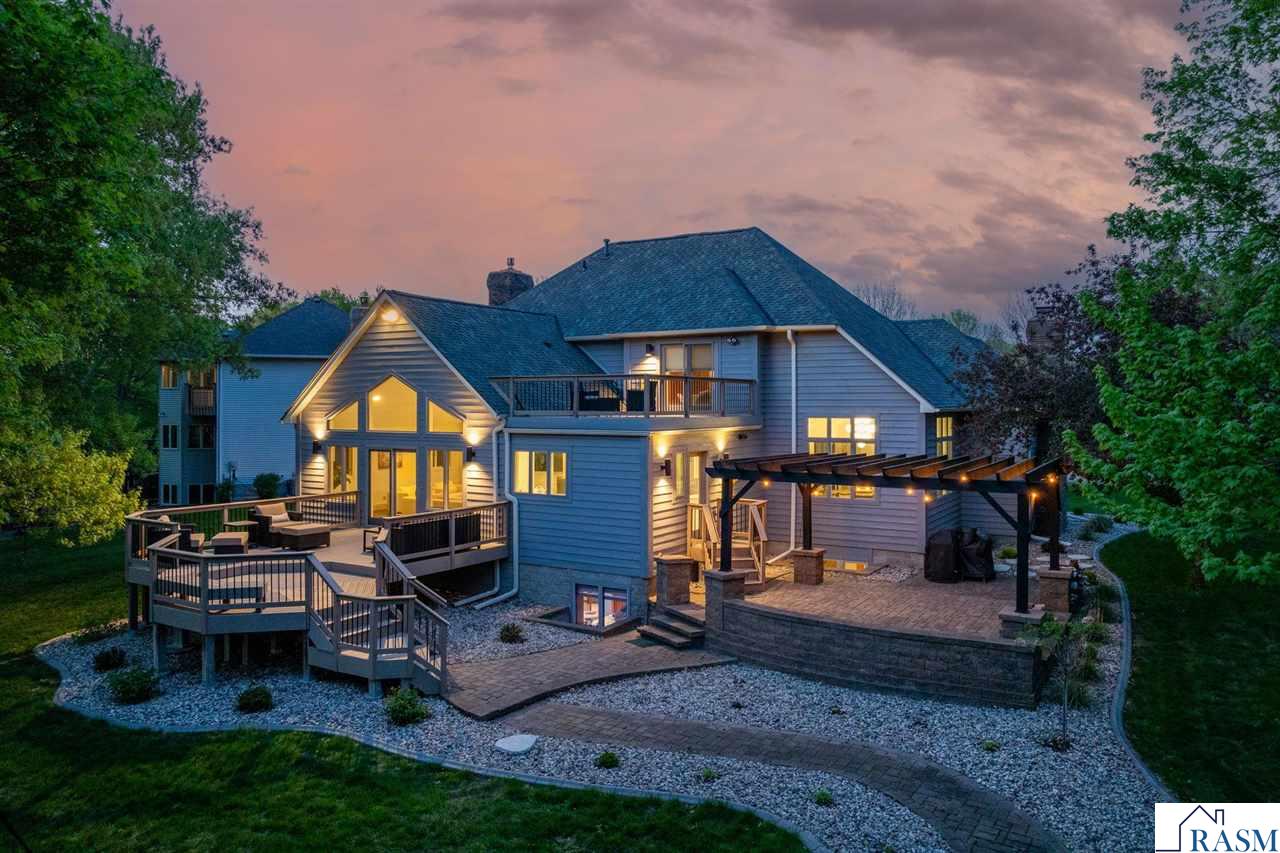 2275 Northridge Drive