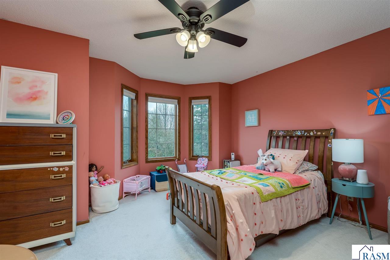 2275 Northridge Drive