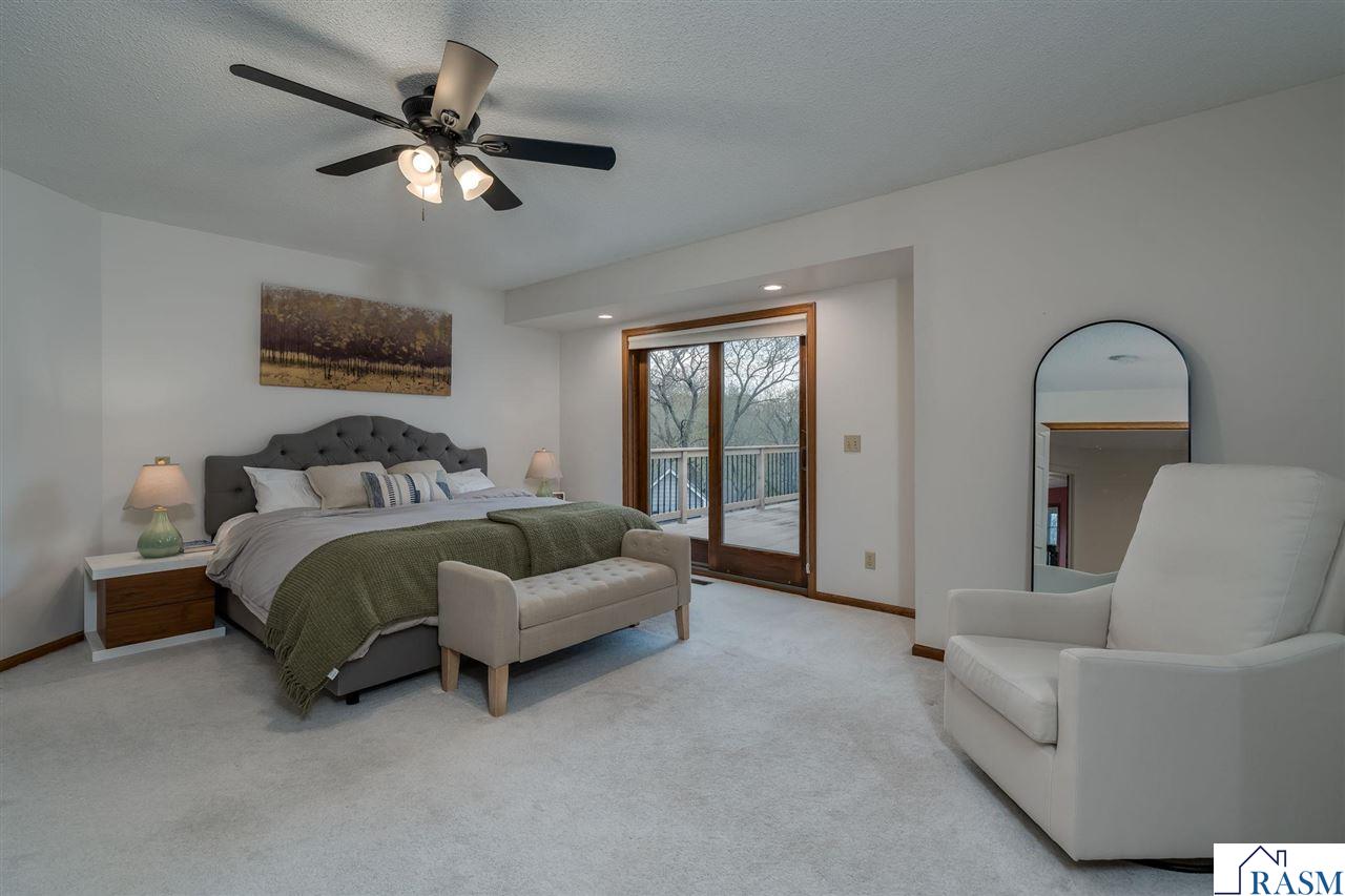 2275 Northridge Drive