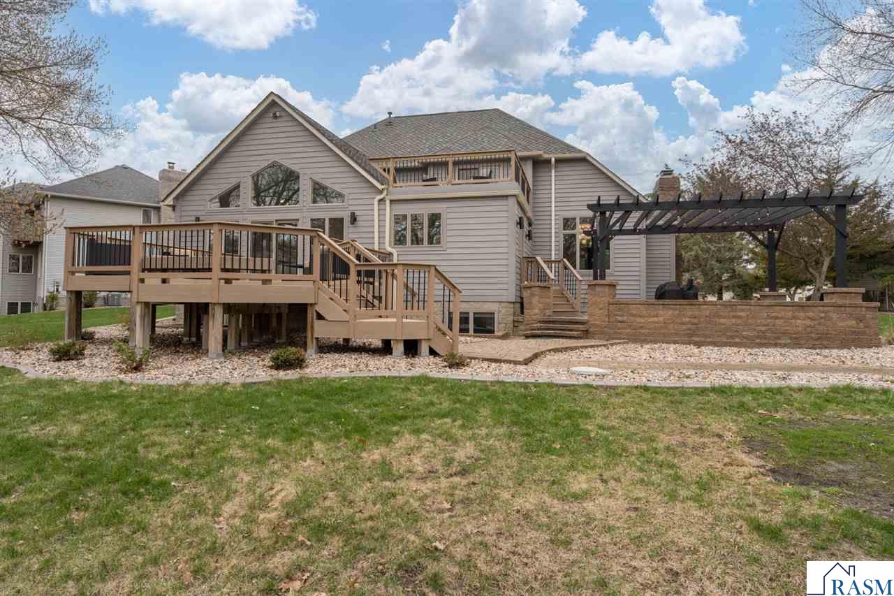 2275 Northridge Drive