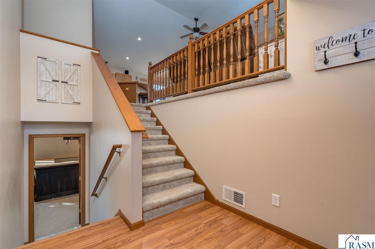 228 Grovebrook Circle