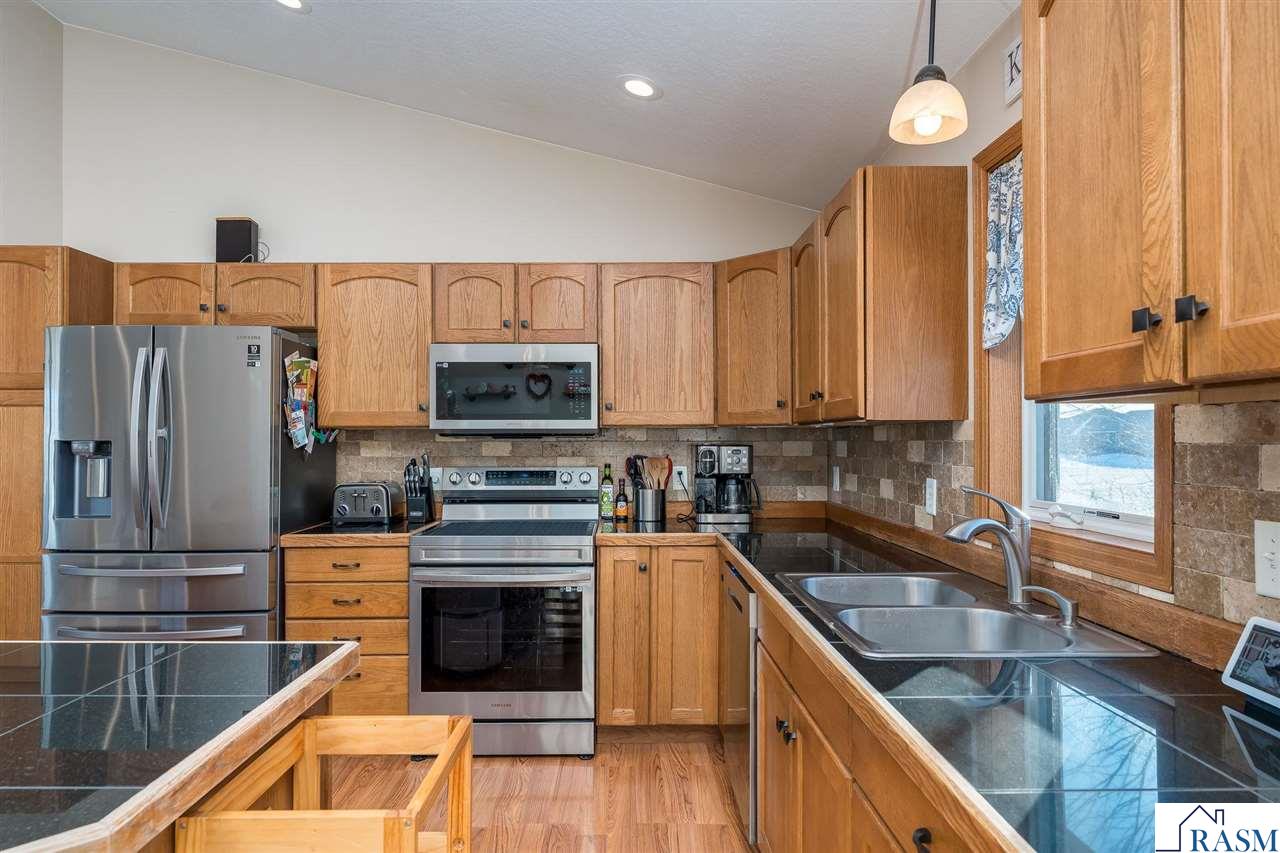 228 Grovebrook Circle