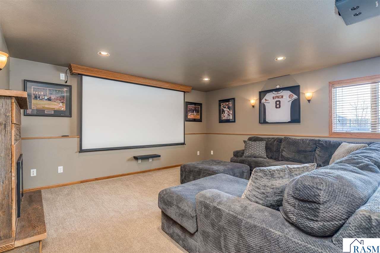 228 Grovebrook Circle