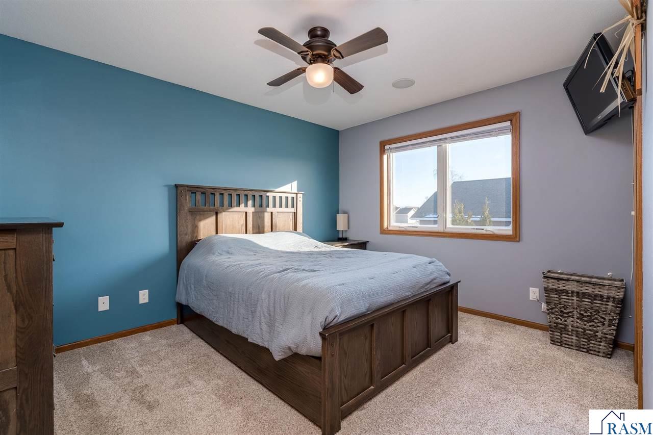 228 Grovebrook Circle