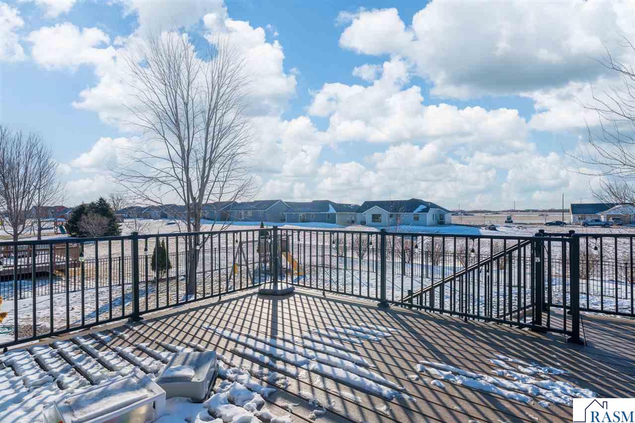 228 Grovebrook Circle