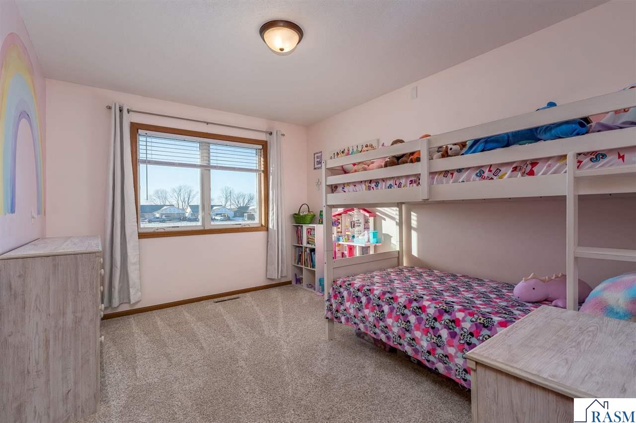 228 Grovebrook Circle