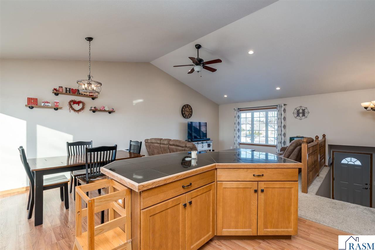 228 Grovebrook Circle