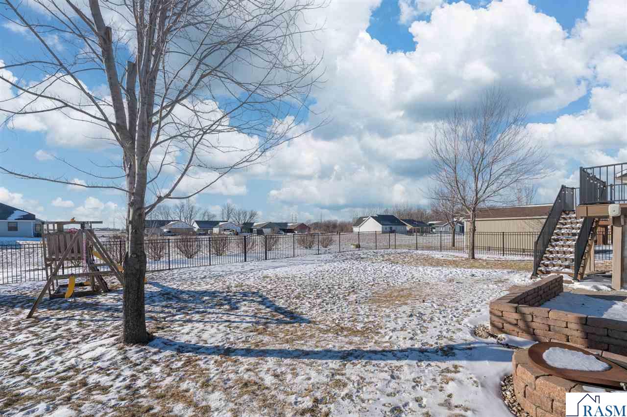 228 Grovebrook Circle