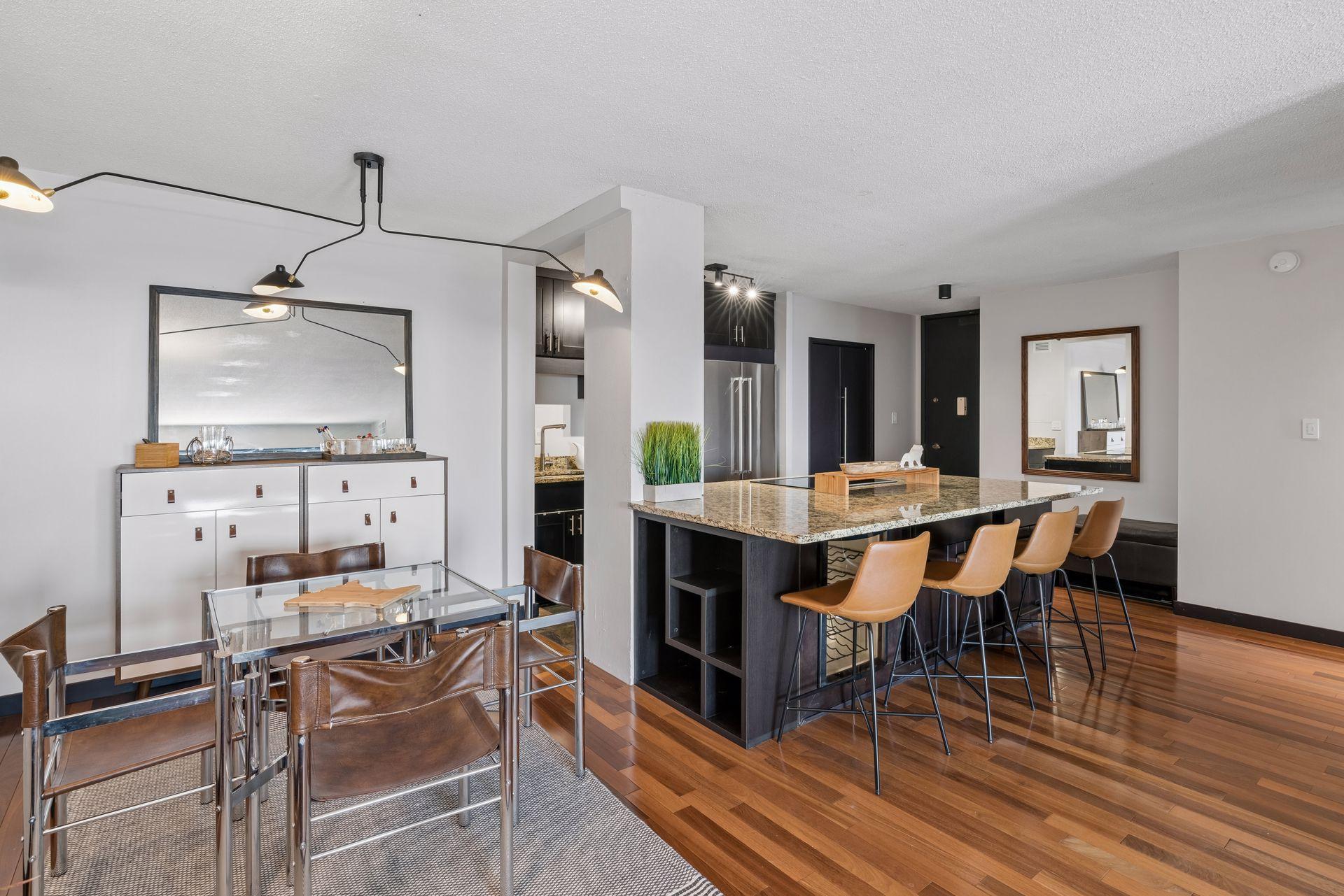 400 Groveland Avenue Unit: 1714